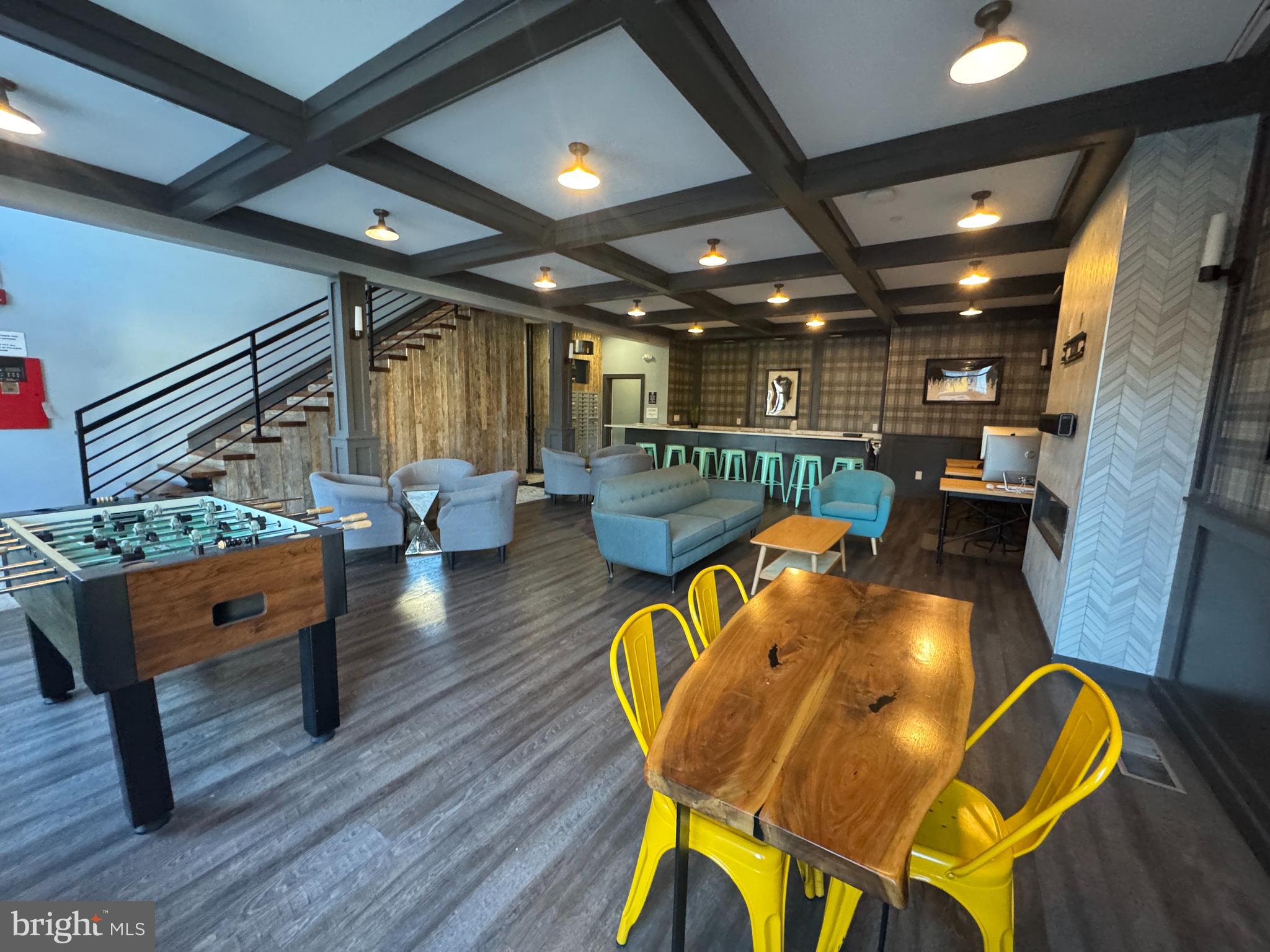 6610 GERMANTOWN AVENUE 405