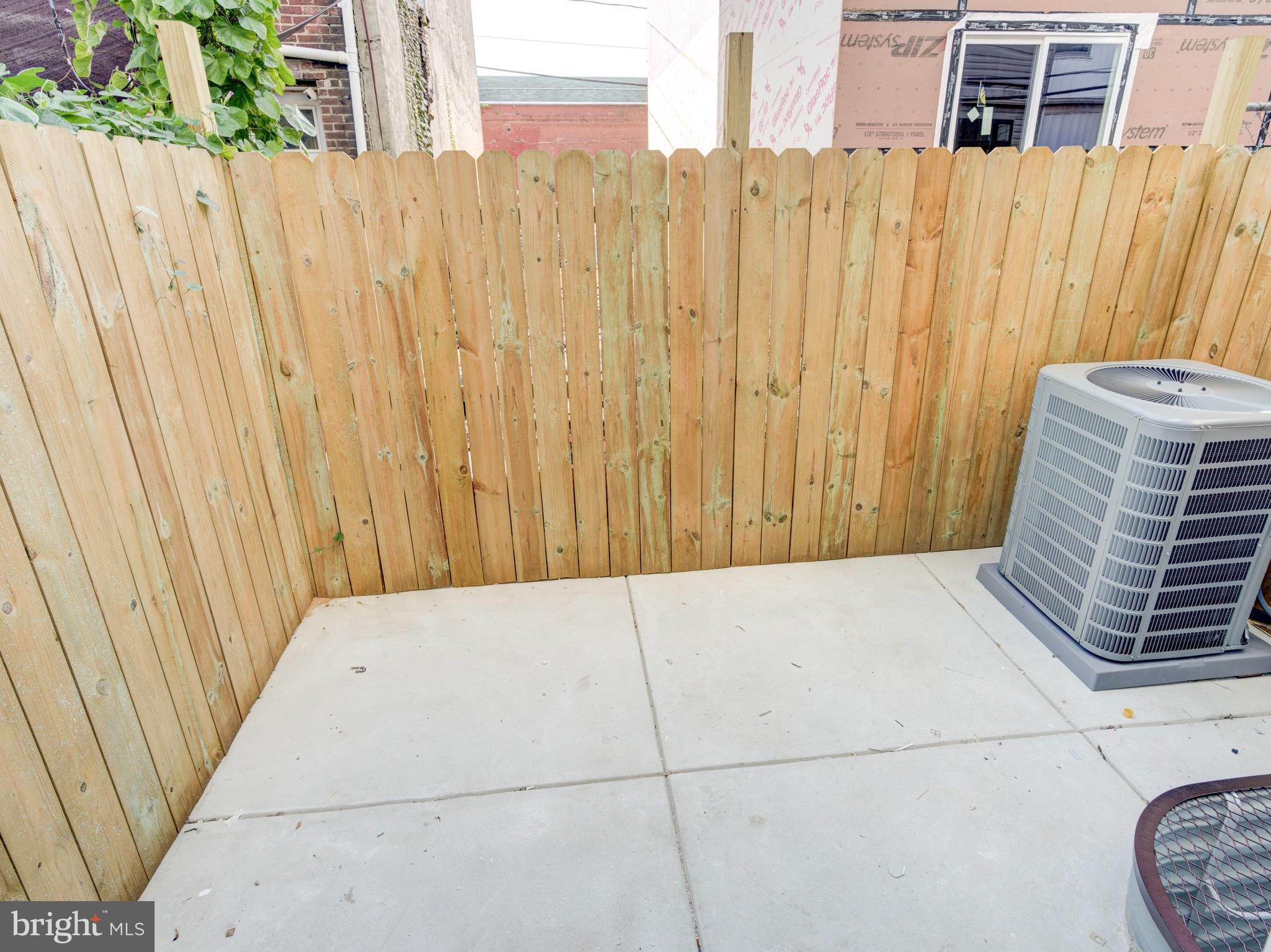 1702 N ORIANNA STREET