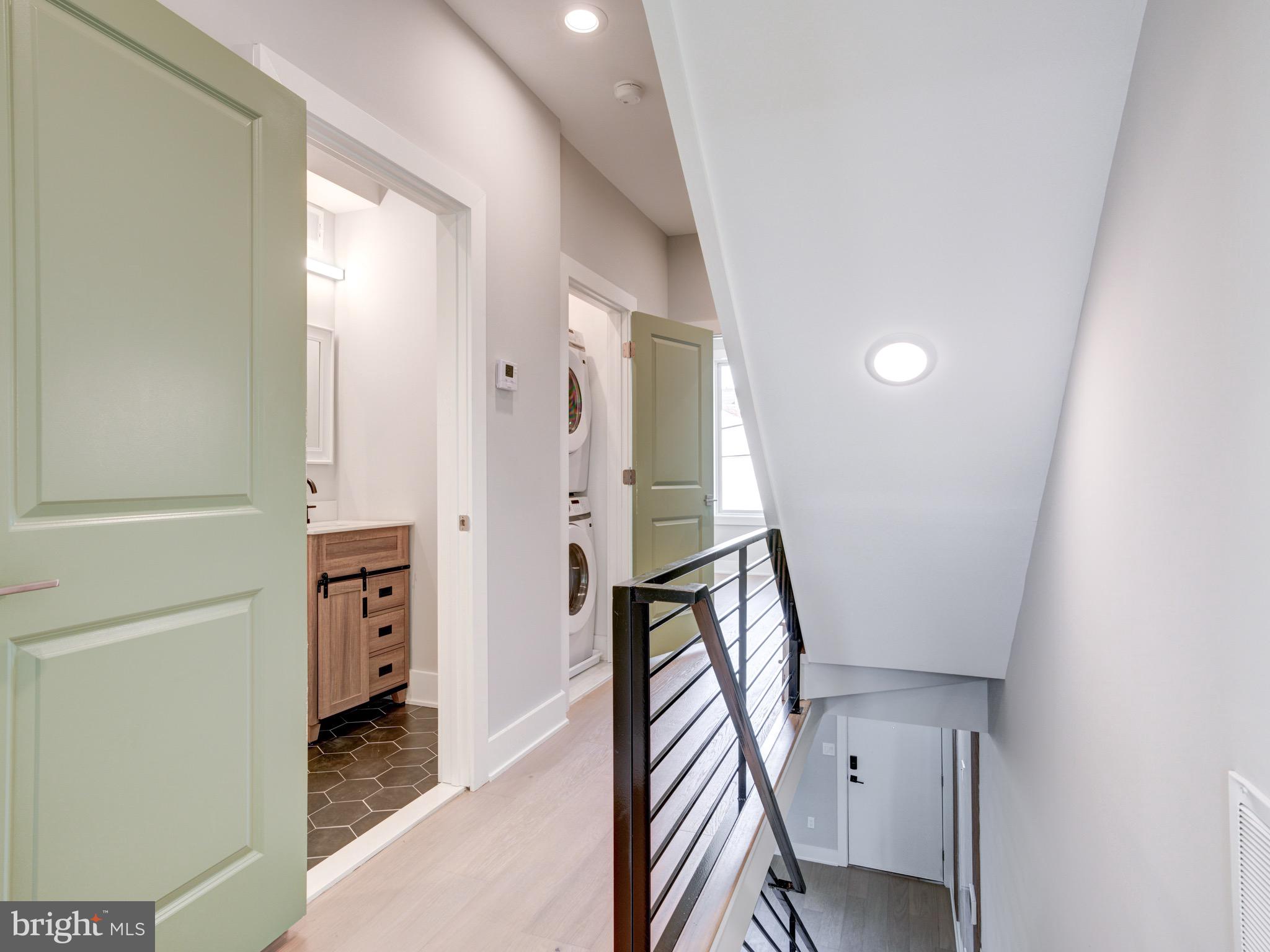 1702 N ORIANNA STREET