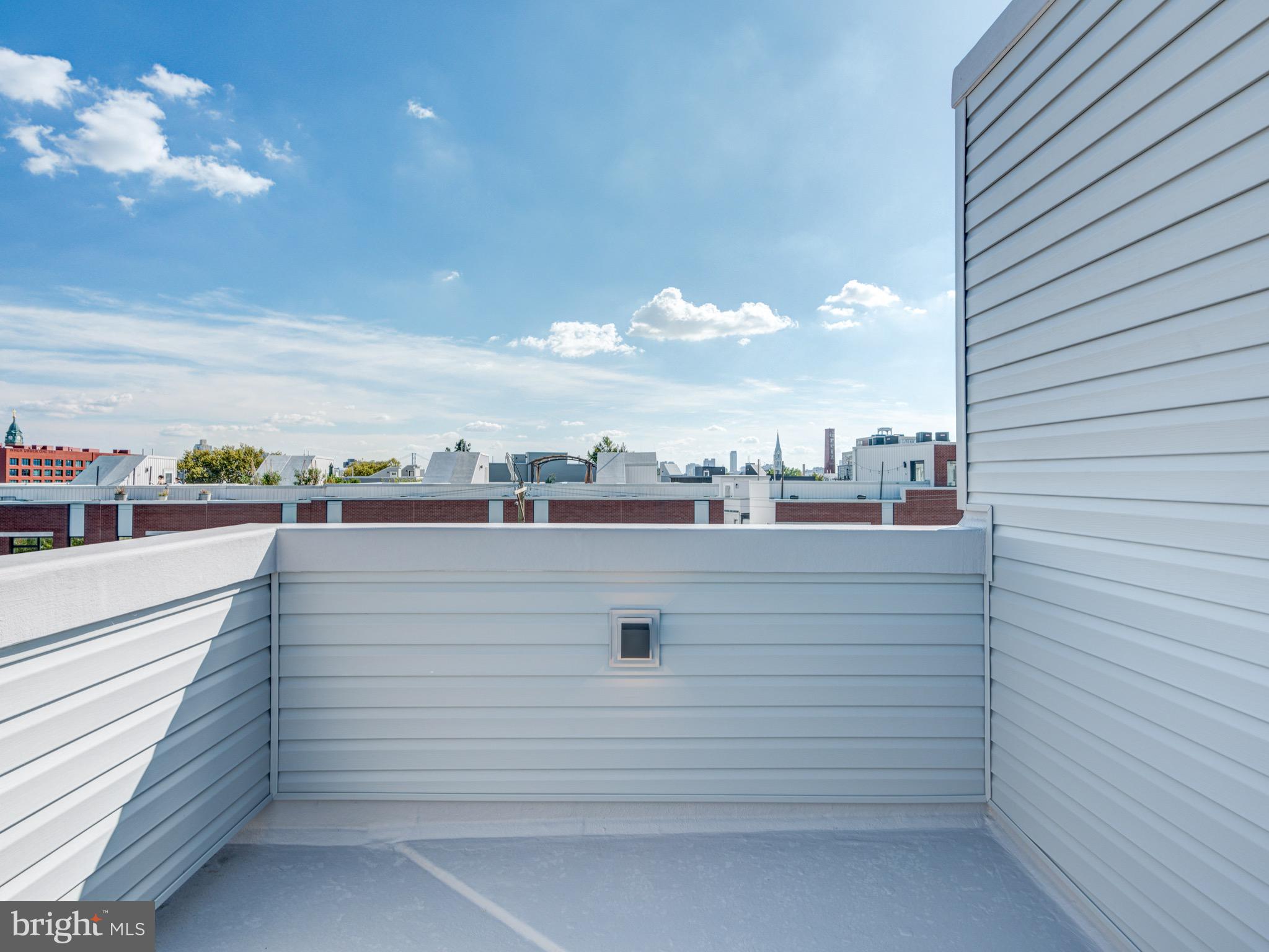 1702 N ORIANNA STREET