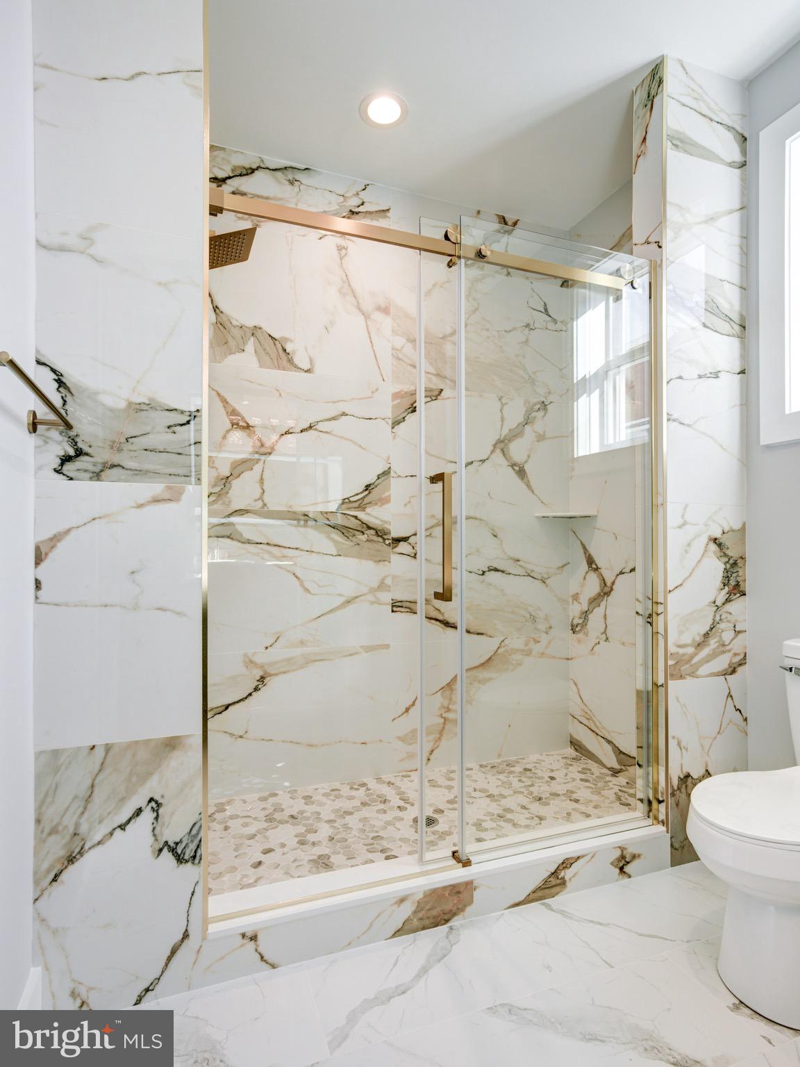 1702 N ORIANNA STREET