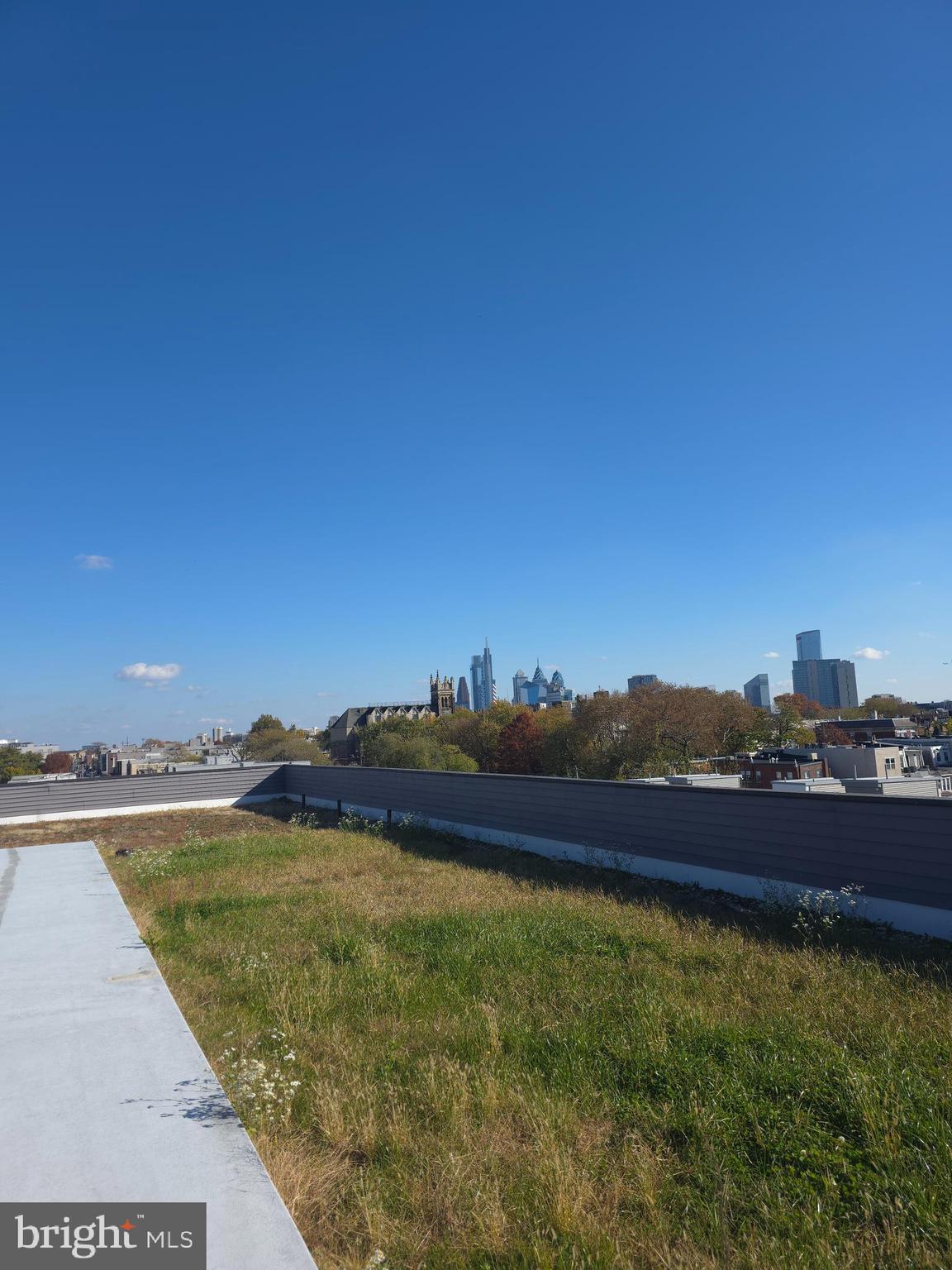 3925 HAVERFORD AVENUE 305