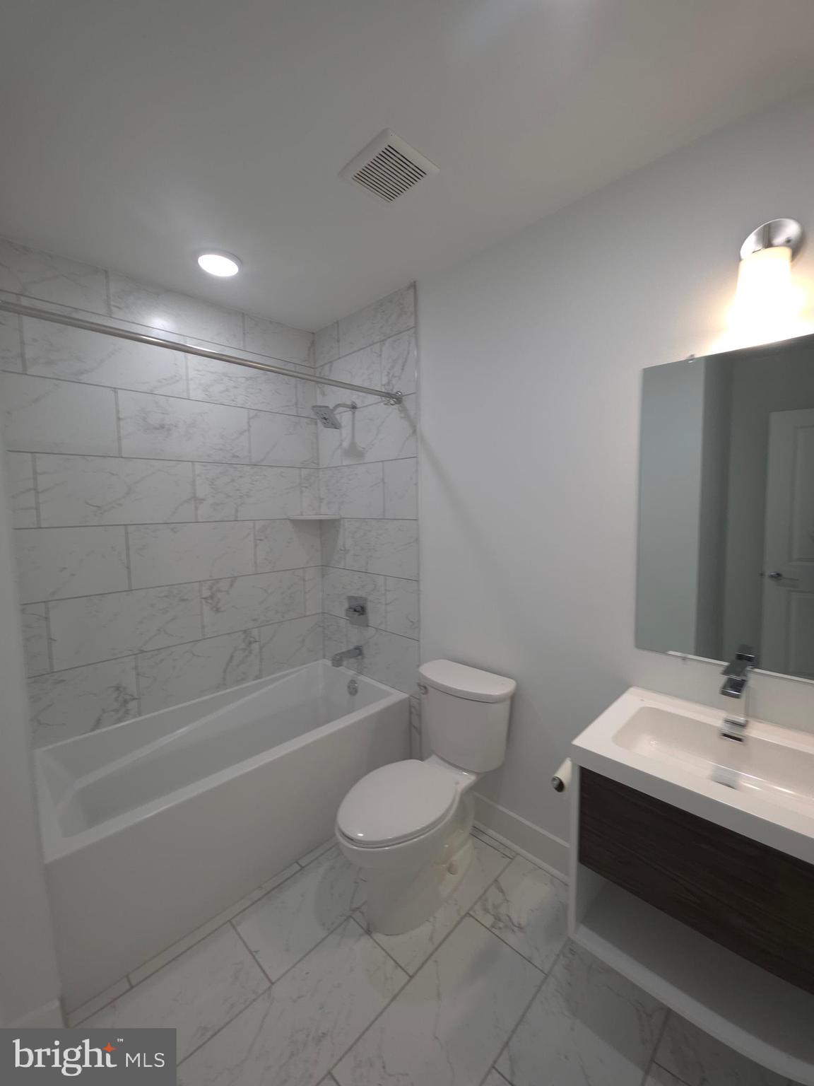 6610 GERMANTOWN AVENUE LL6