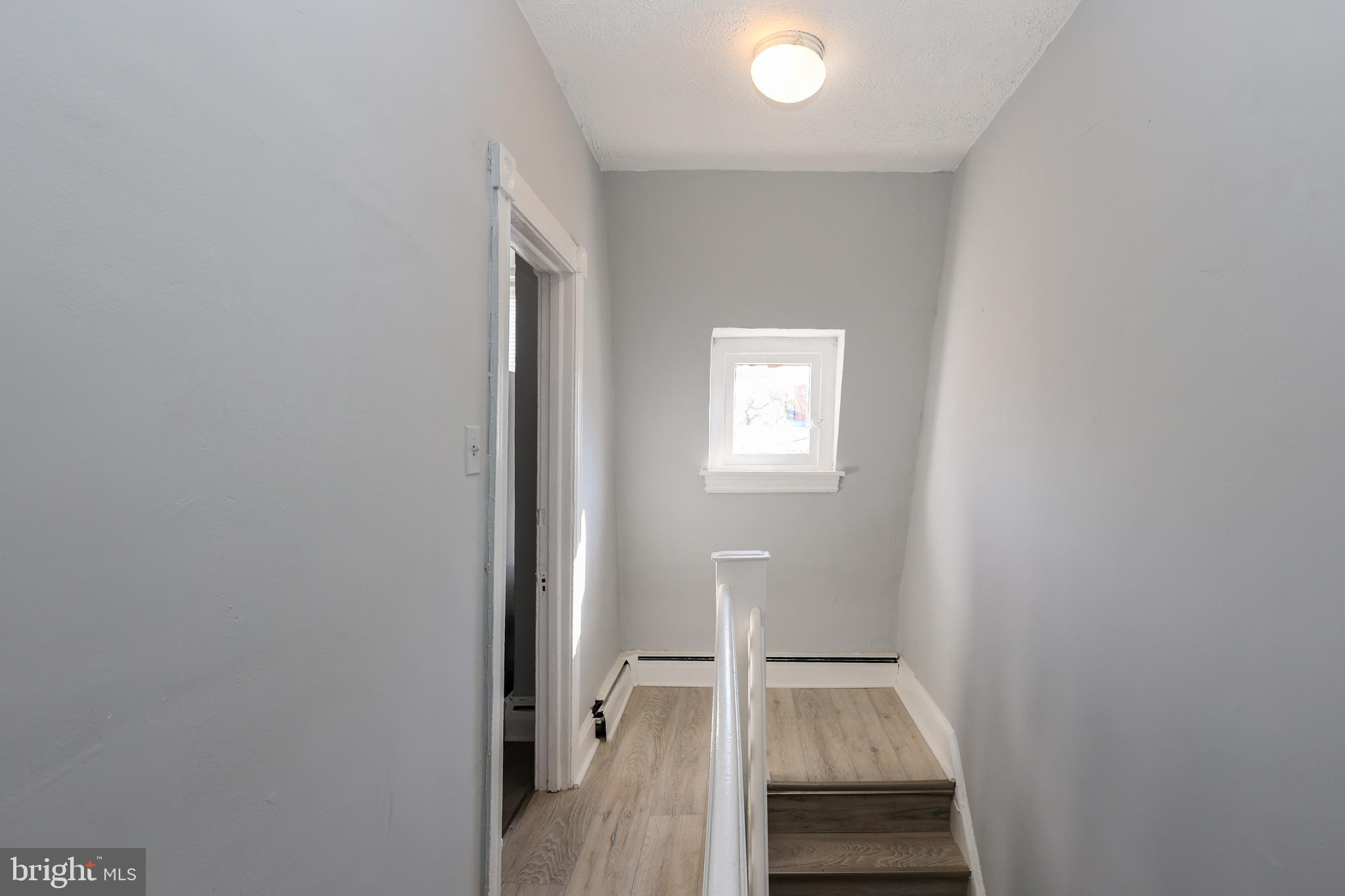 76 W SHARPNACK STREET