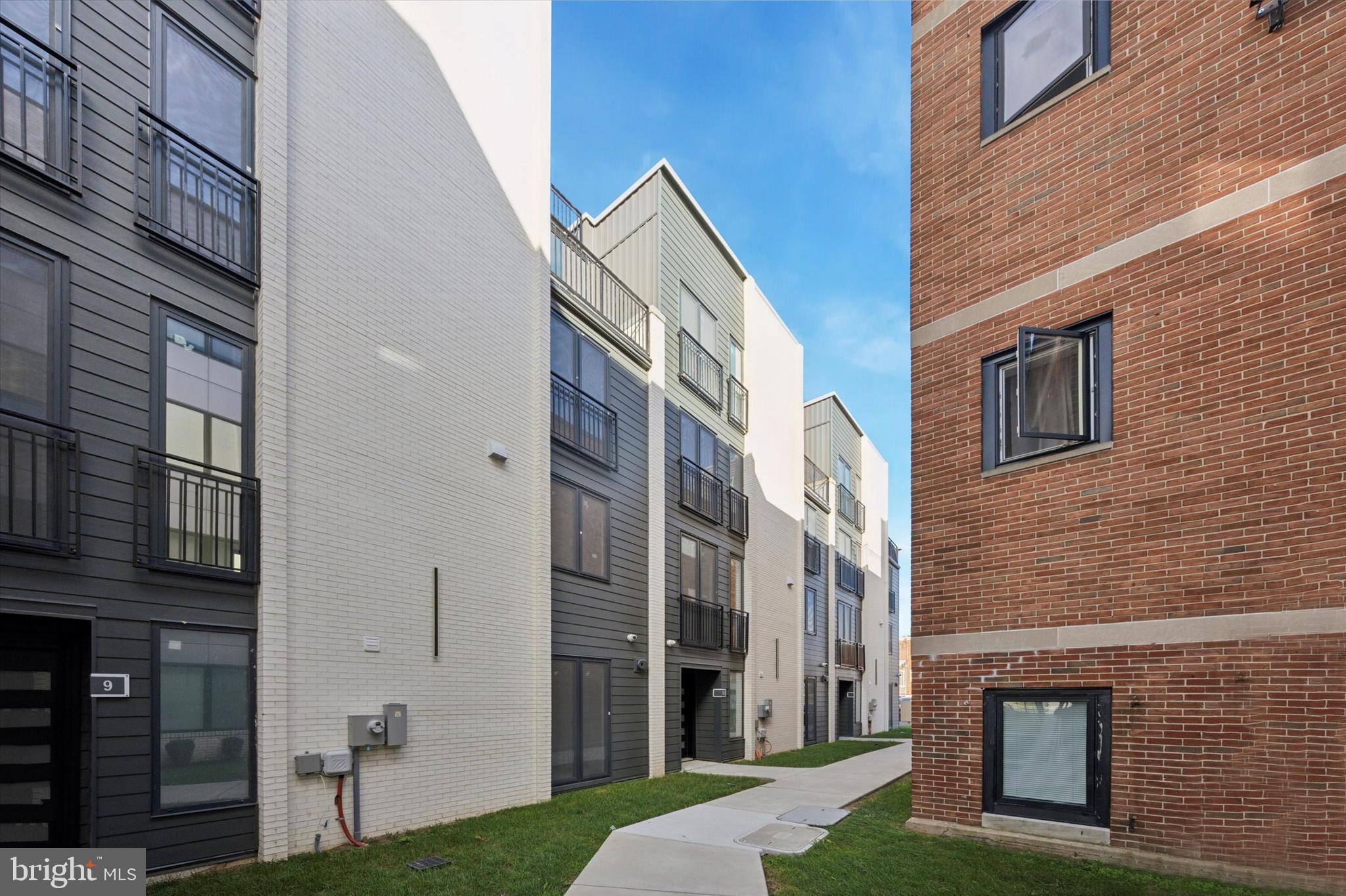 1843 HARTRANFT STREET A103