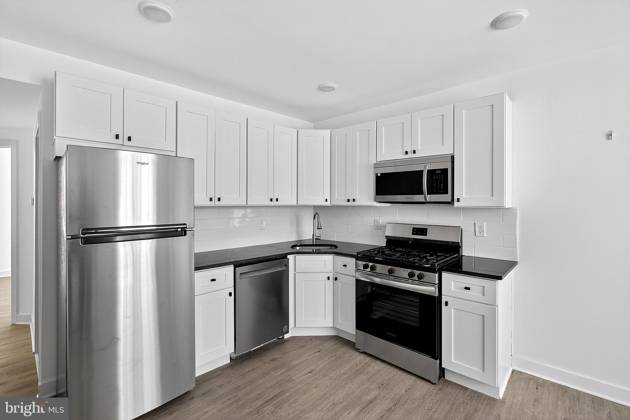 1650 W CHELTENHAM AVENUE 1 ST FL