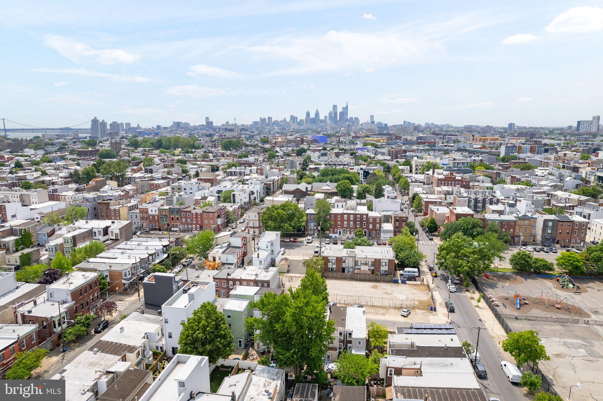 2215 E BOSTON STREET