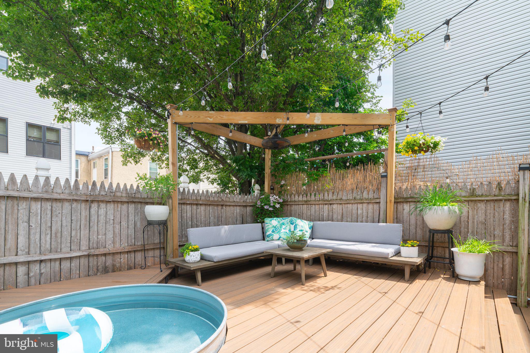 2215 E BOSTON STREET