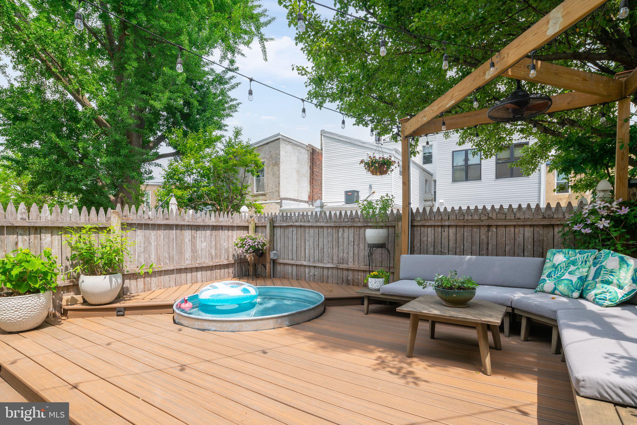 2215 E BOSTON STREET