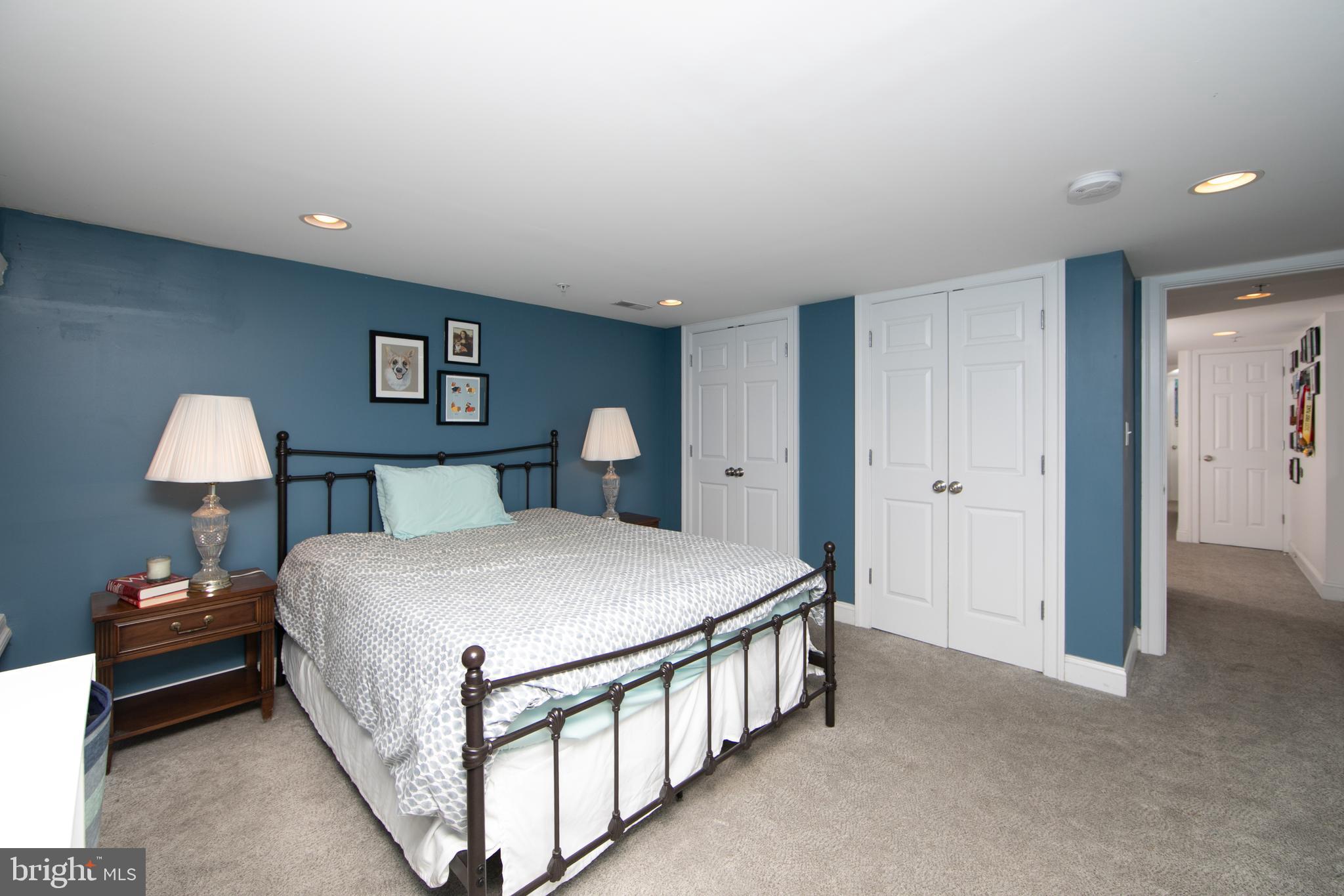 1926 POPLAR STREET 1