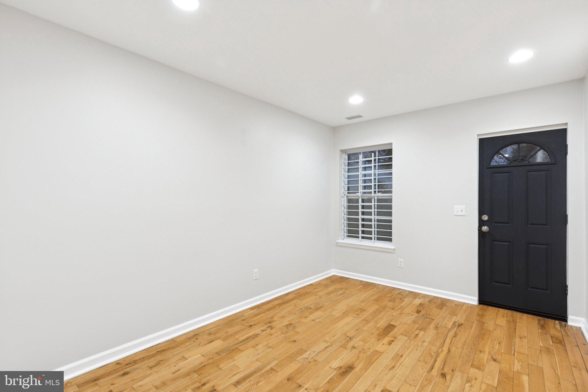 1931 N UBER STREET 2