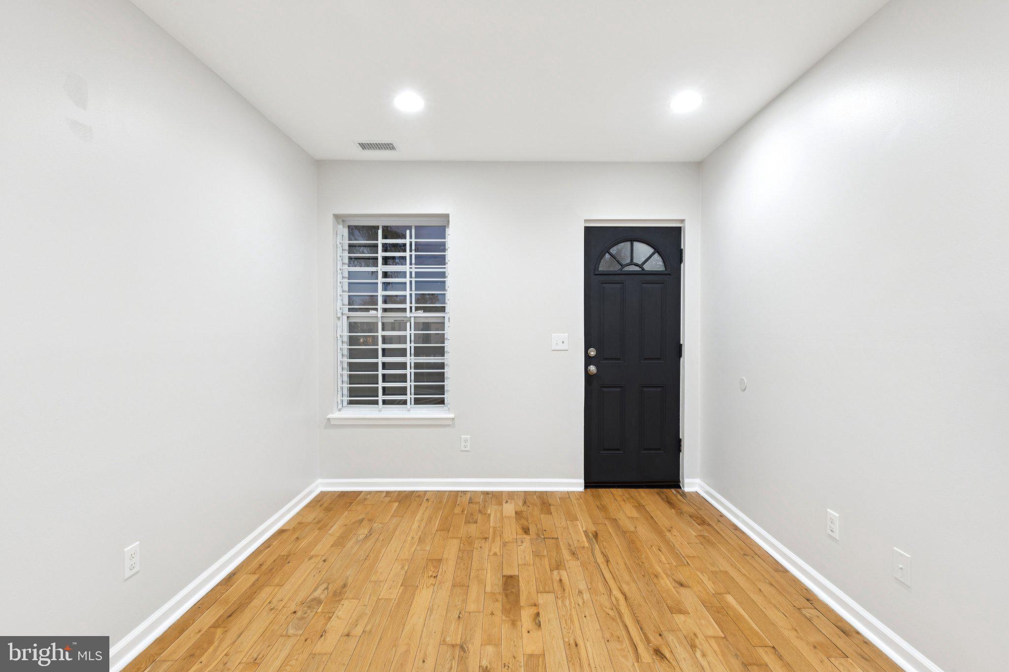 1931 N UBER STREET 2