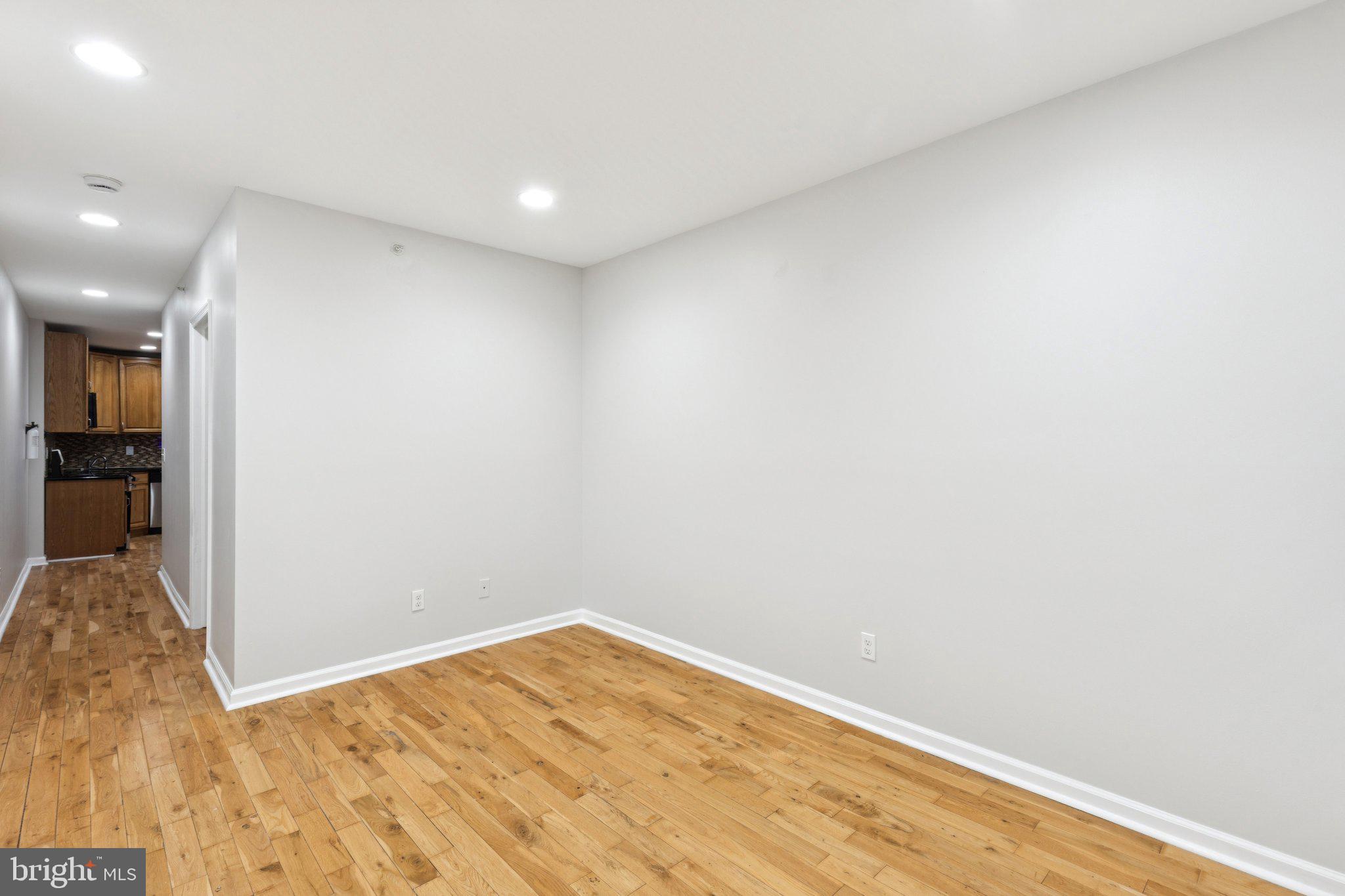 1931 N UBER STREET 2