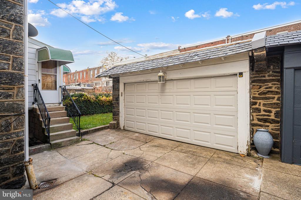 814 N 64TH STREET