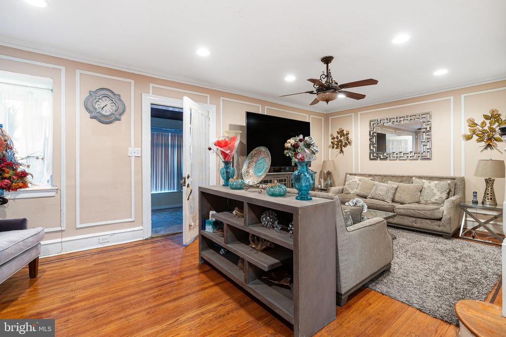 814 N 64TH STREET
