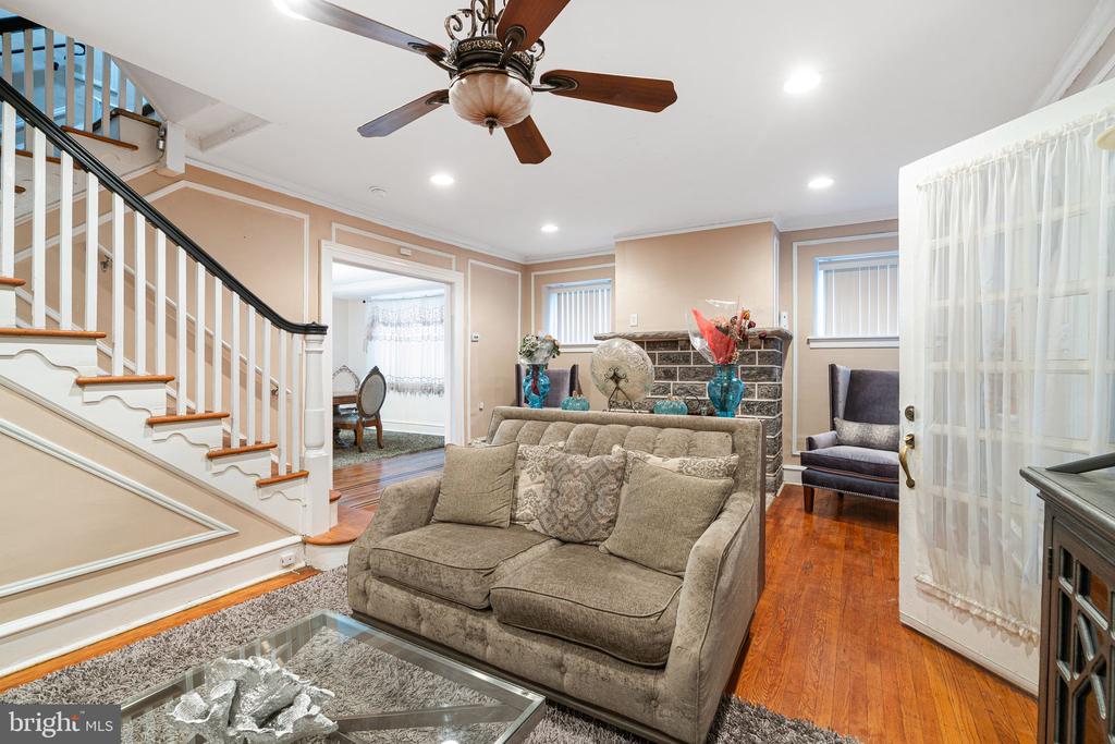 814 N 64TH STREET