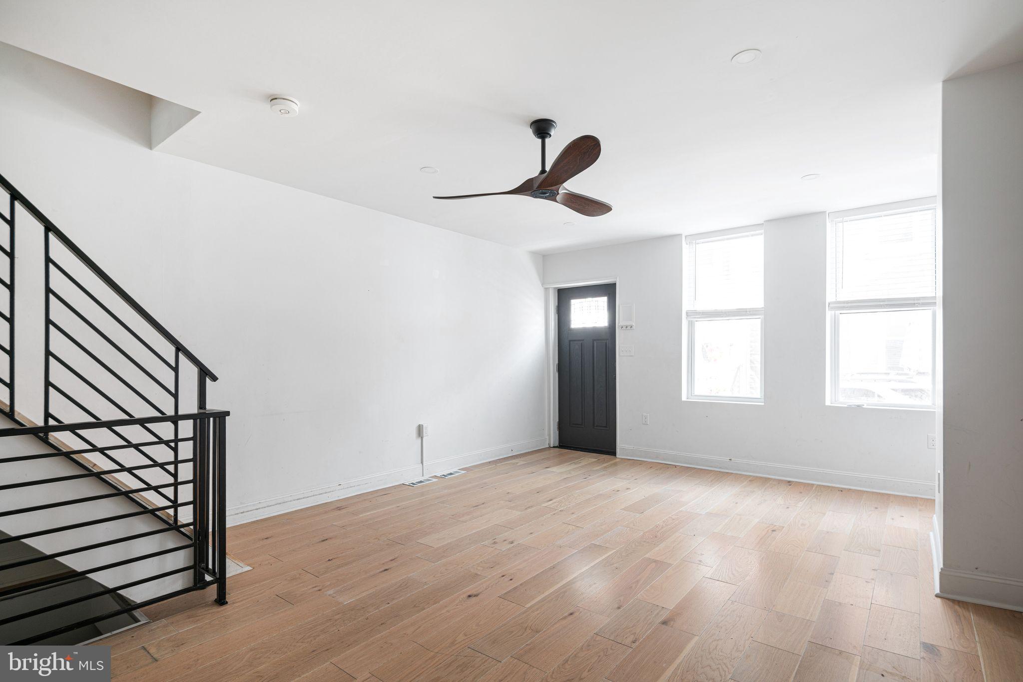 1336 N HOLLYWOOD STREET