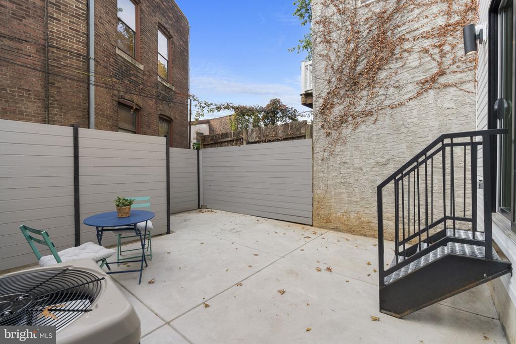 503 WINTON STREET