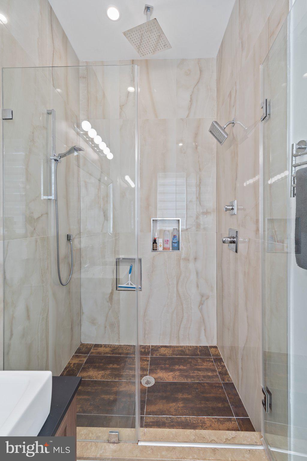 1402 ELLSWORTH STREET