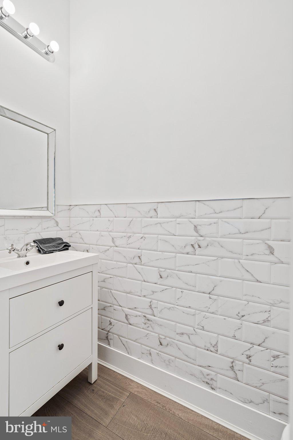 1402 ELLSWORTH STREET