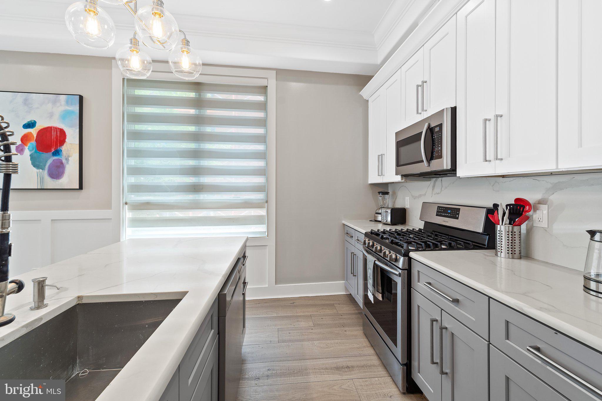 1402 ELLSWORTH STREET