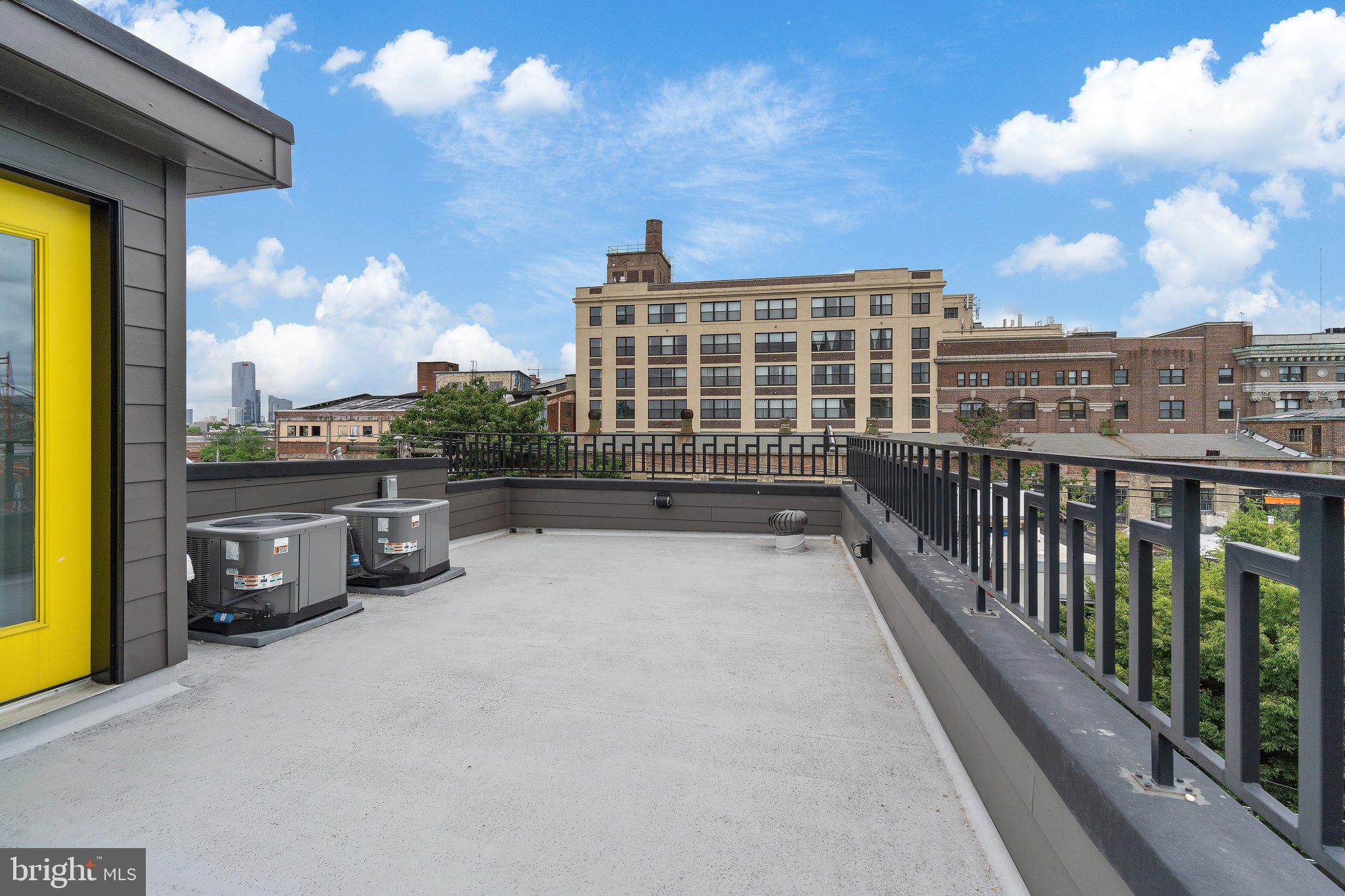 1402 ELLSWORTH STREET