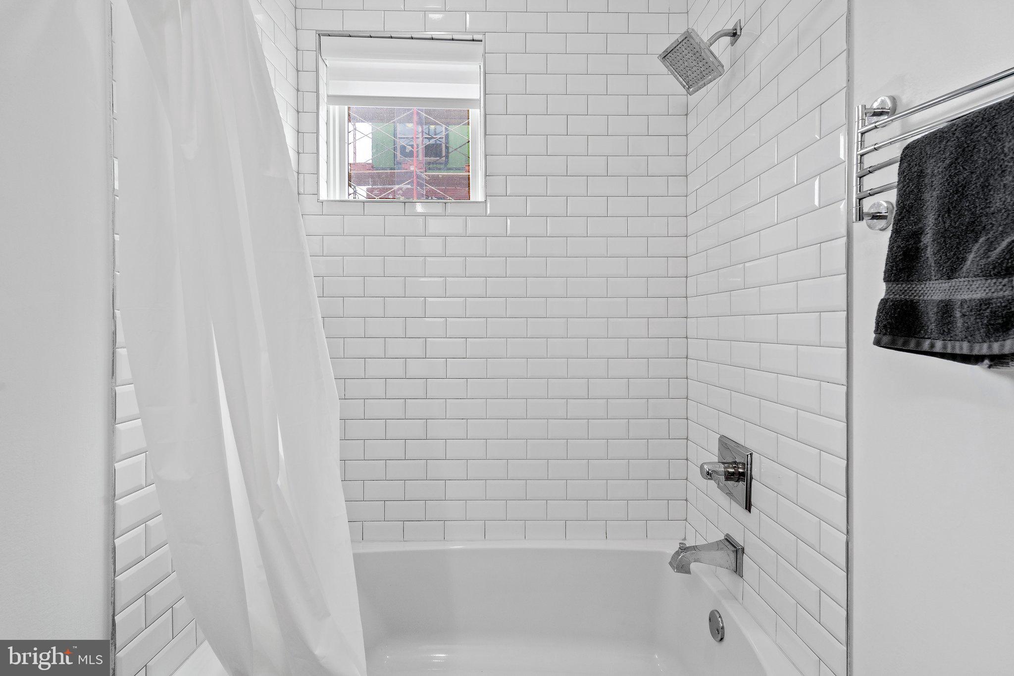 1402 ELLSWORTH STREET