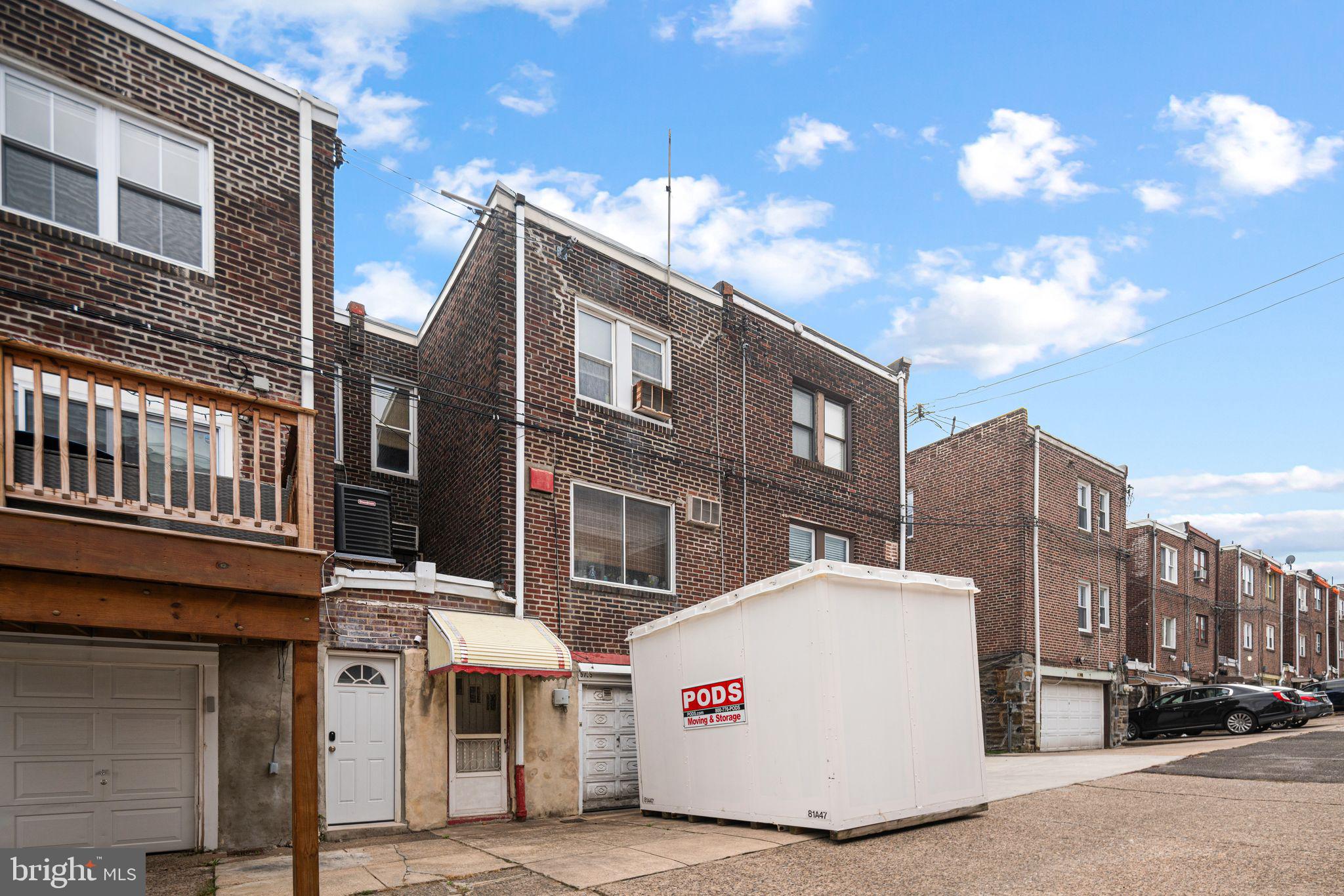 5735 W JEFFERSON STREET