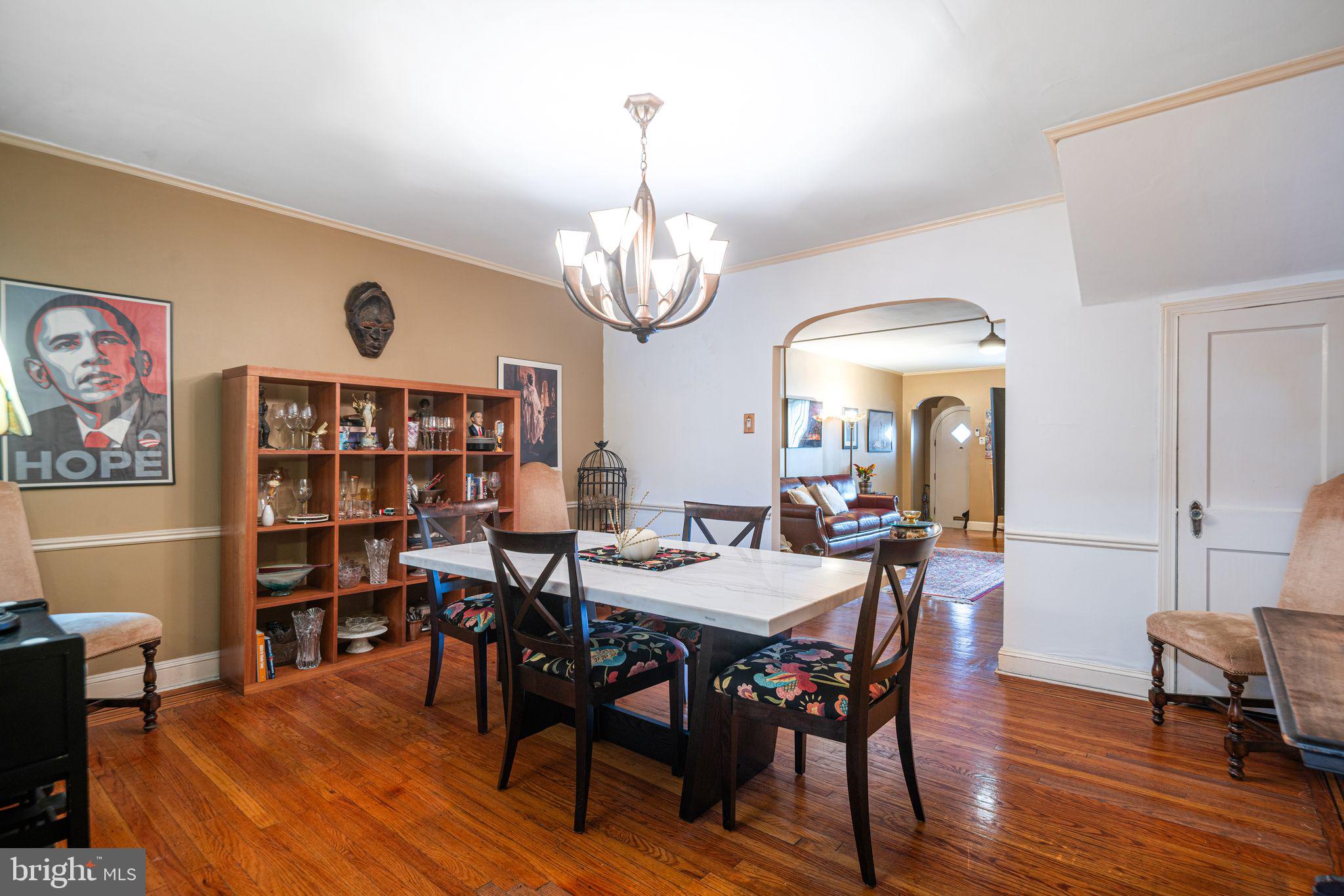 5735 W JEFFERSON STREET