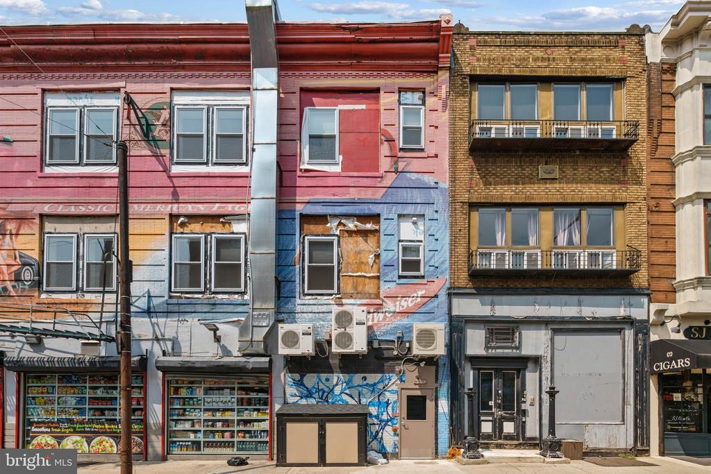 301 SOUTH STREET B
