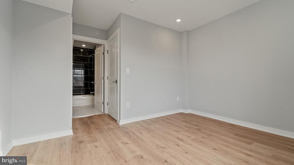 1432 OGDEN STREET 2