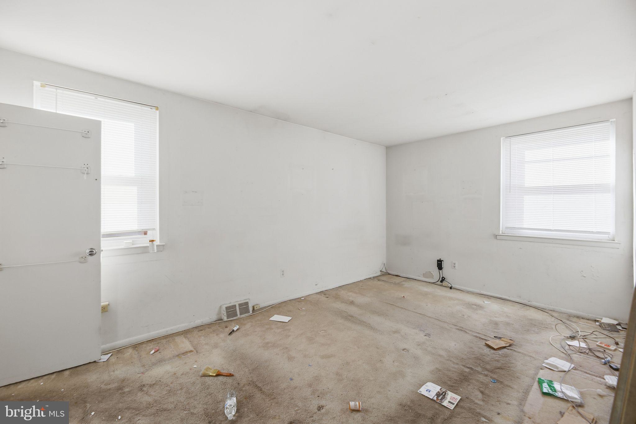 1710 GRIFFITH STREET