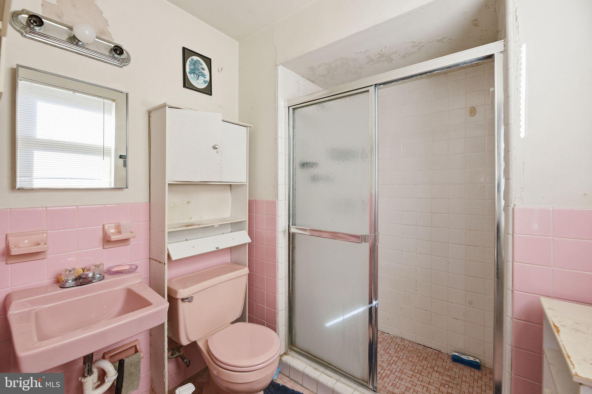 1710 GRIFFITH STREET