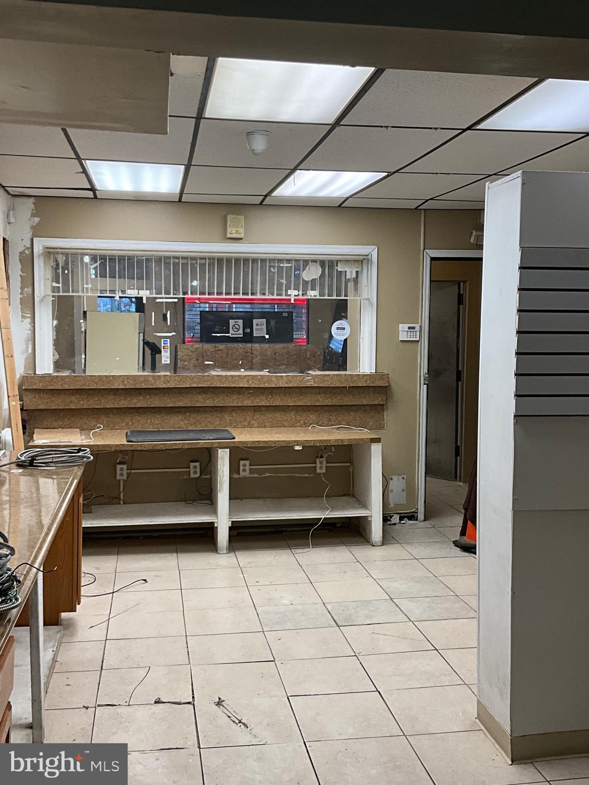 2538 W ALLEGHENY AVENUE