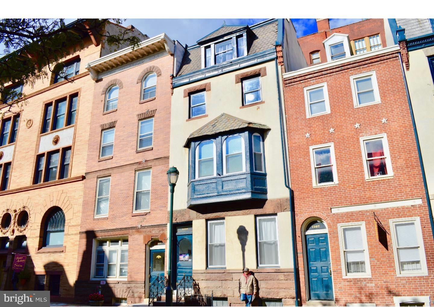 1203 LOCUST STREET 2F