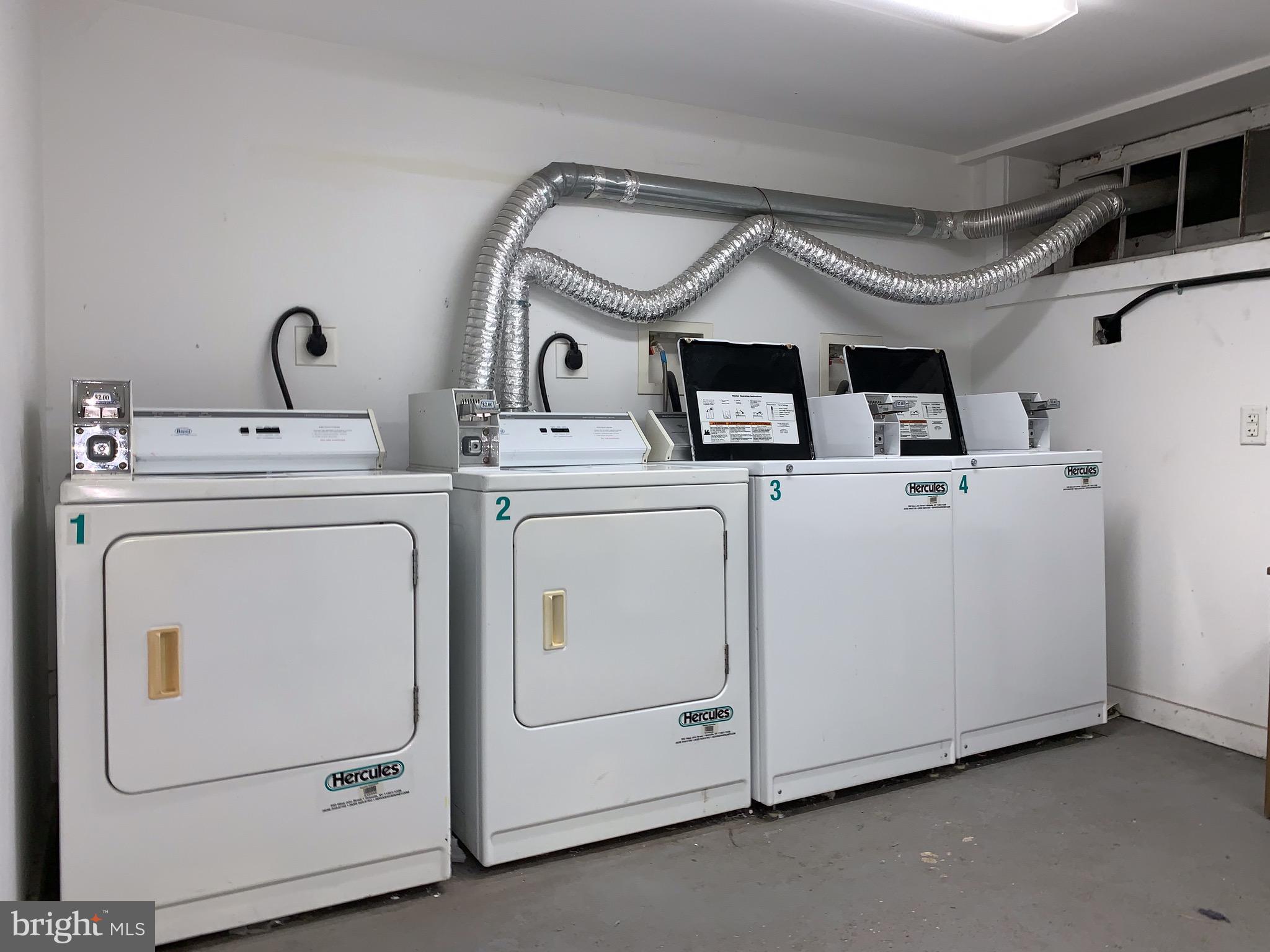 1300 SPRUCE STREET 2F