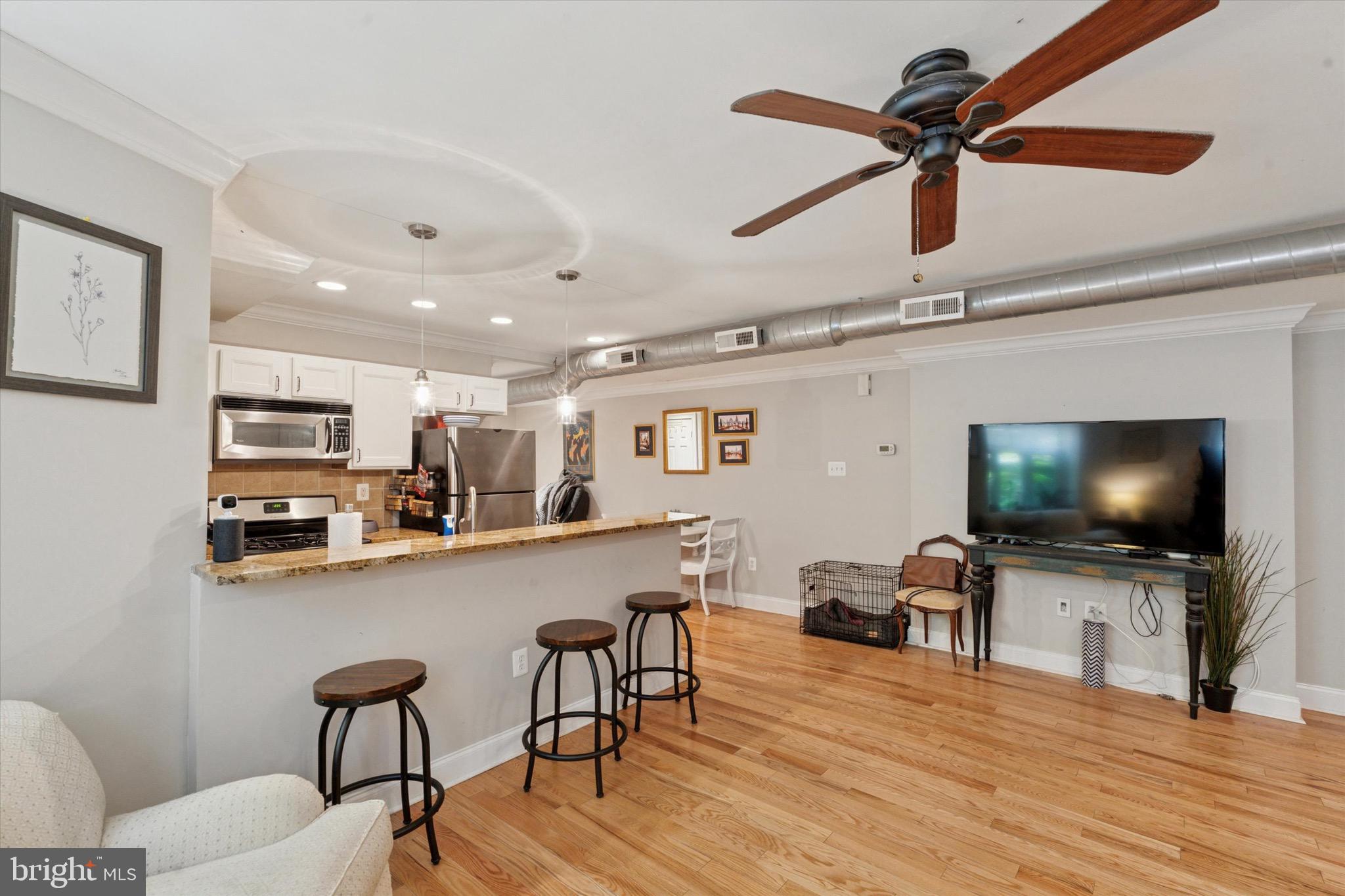 1931 SPRUCE STREET 1C