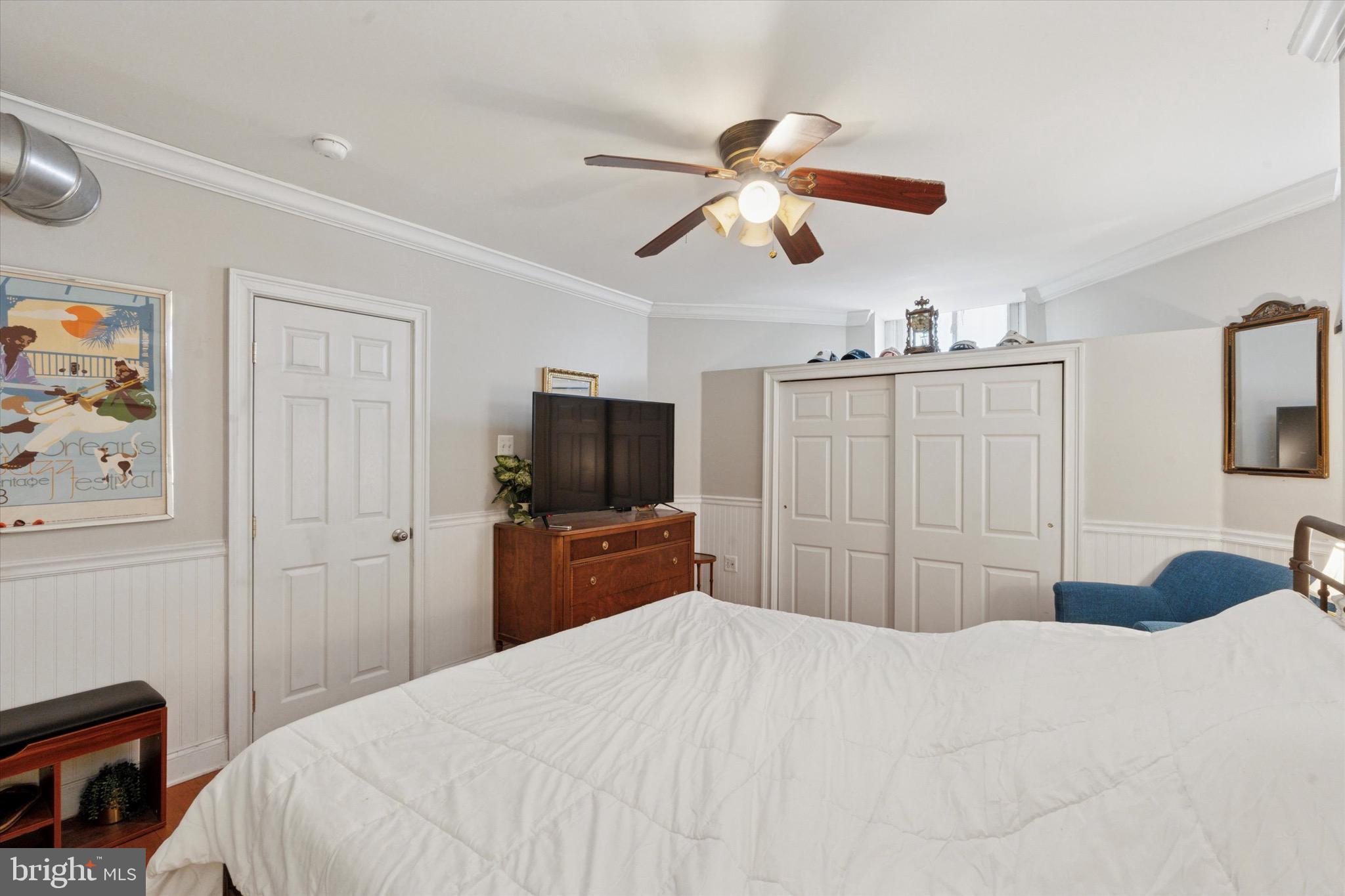 1931 SPRUCE STREET 1C