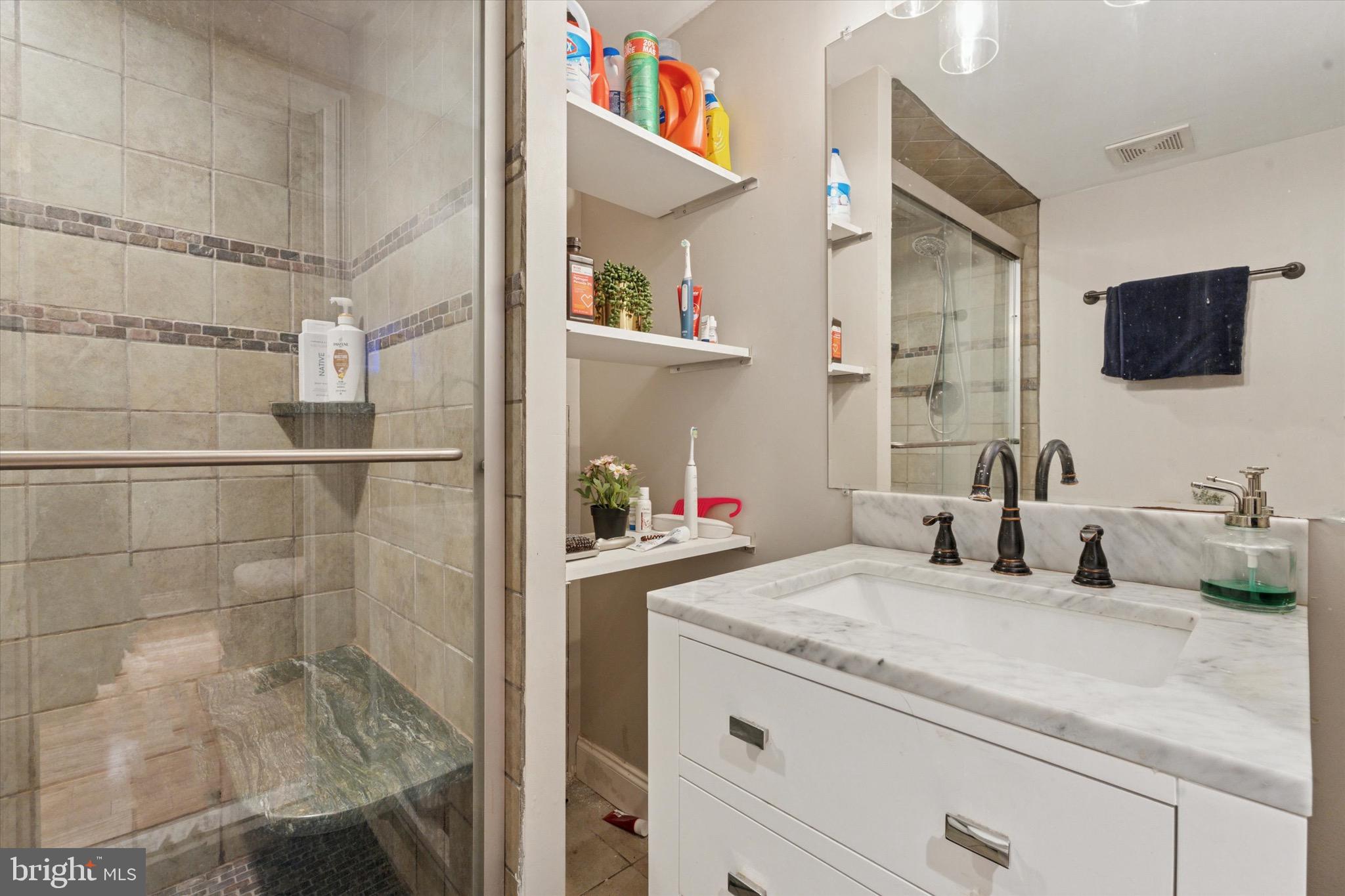 1931 SPRUCE STREET 1C