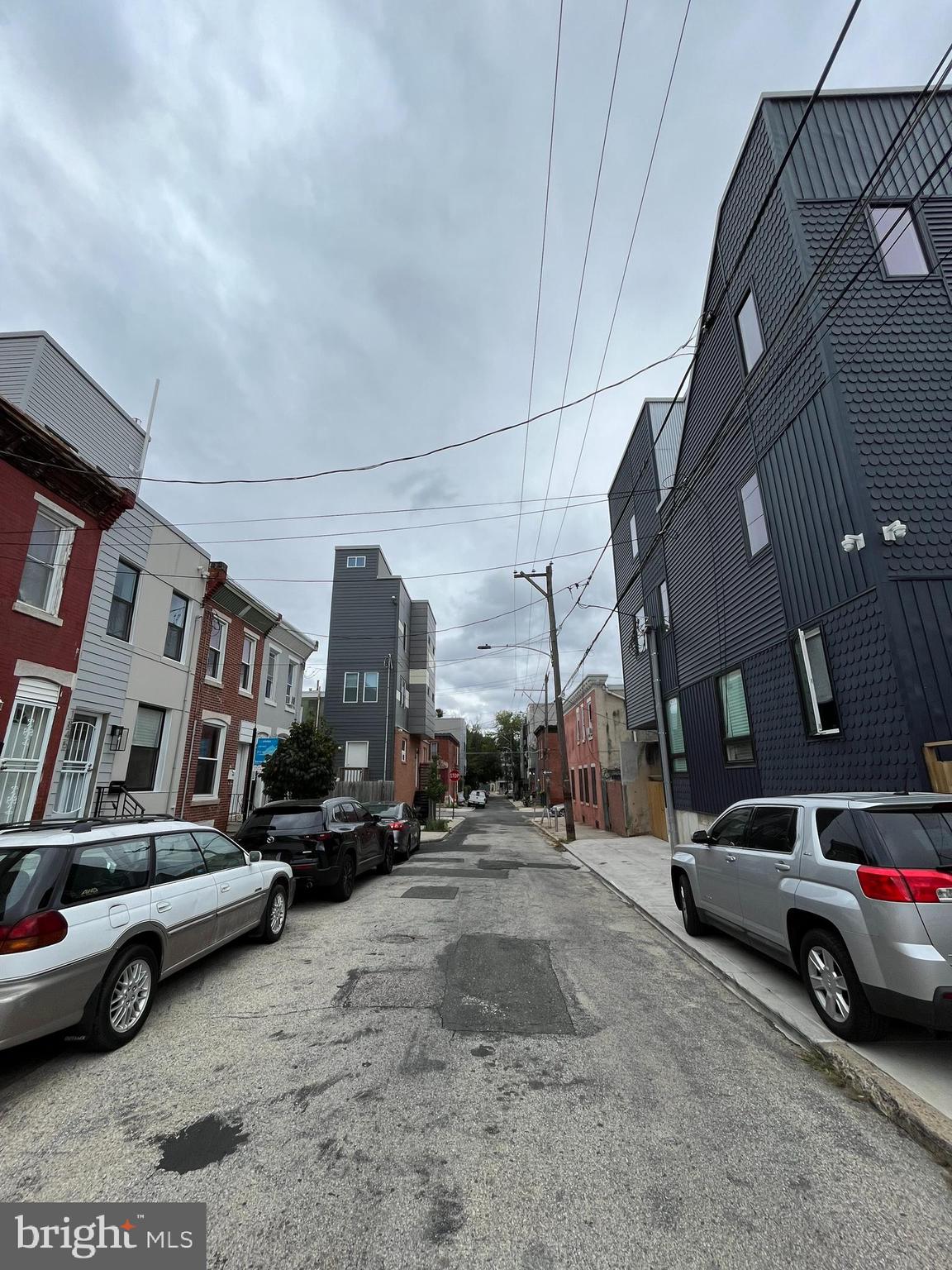 1847 E HAROLD STREET