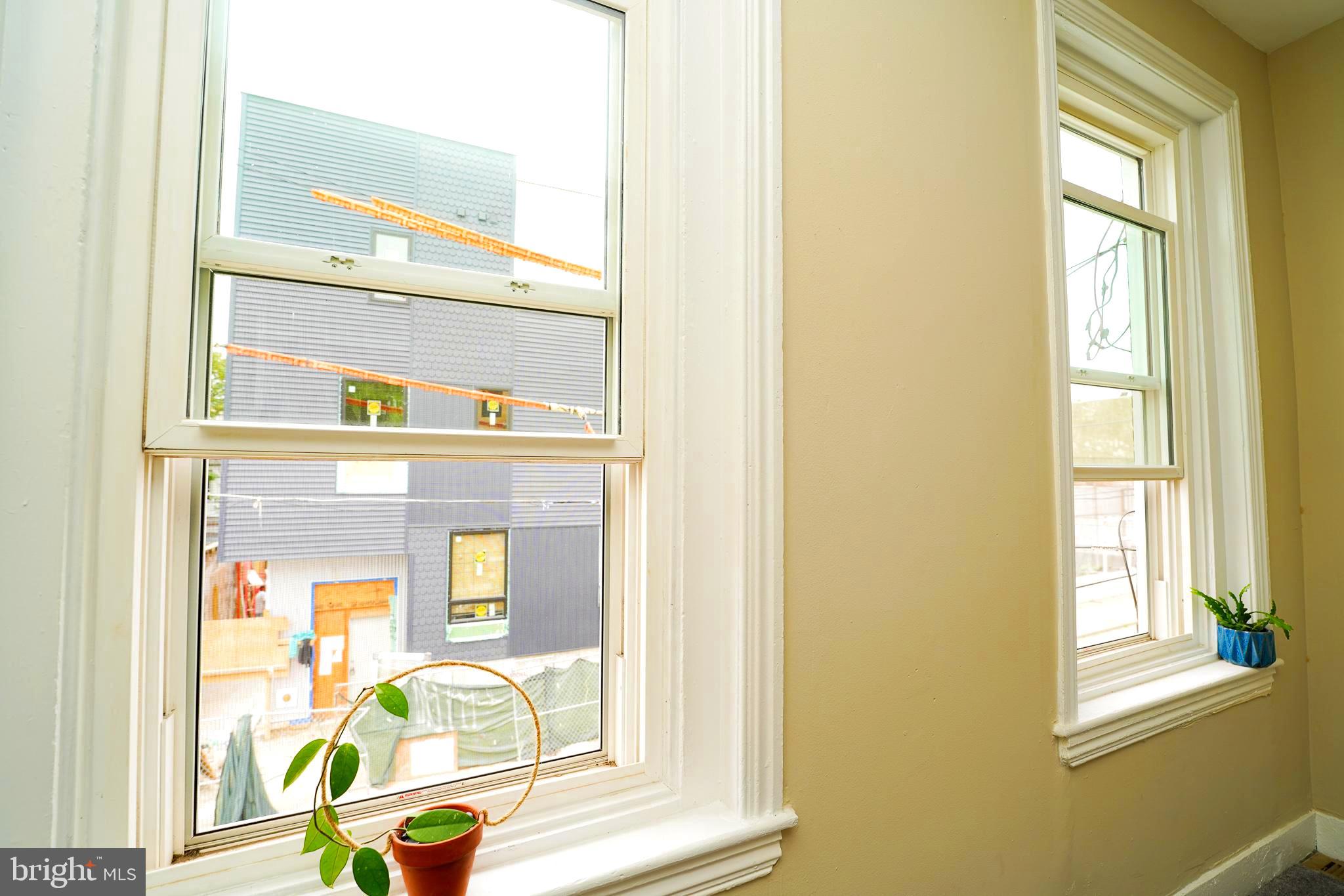 1847 E HAROLD STREET