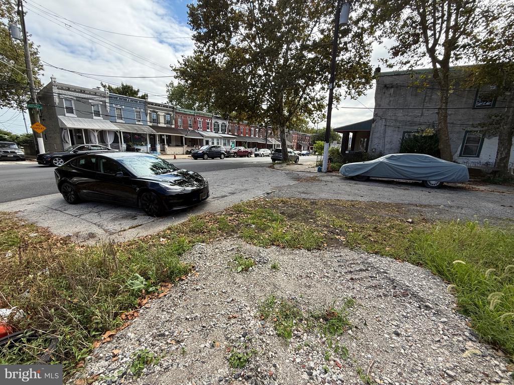 1444 GRAYS FERRY AVENUE