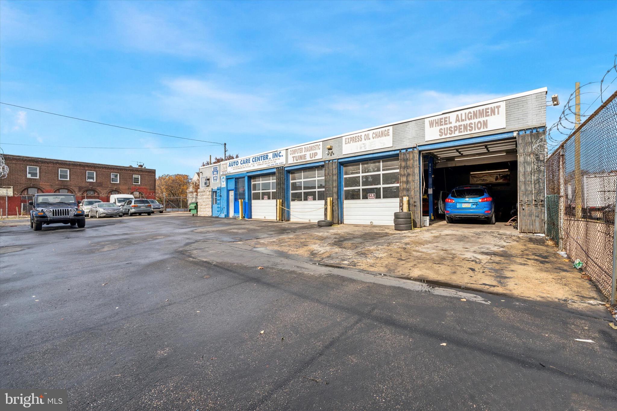 2200-2216 N FAIRHILL STREET