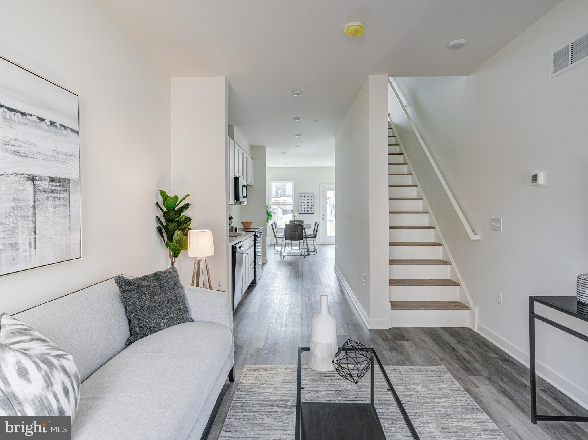 2066 E WILLIAM STREET