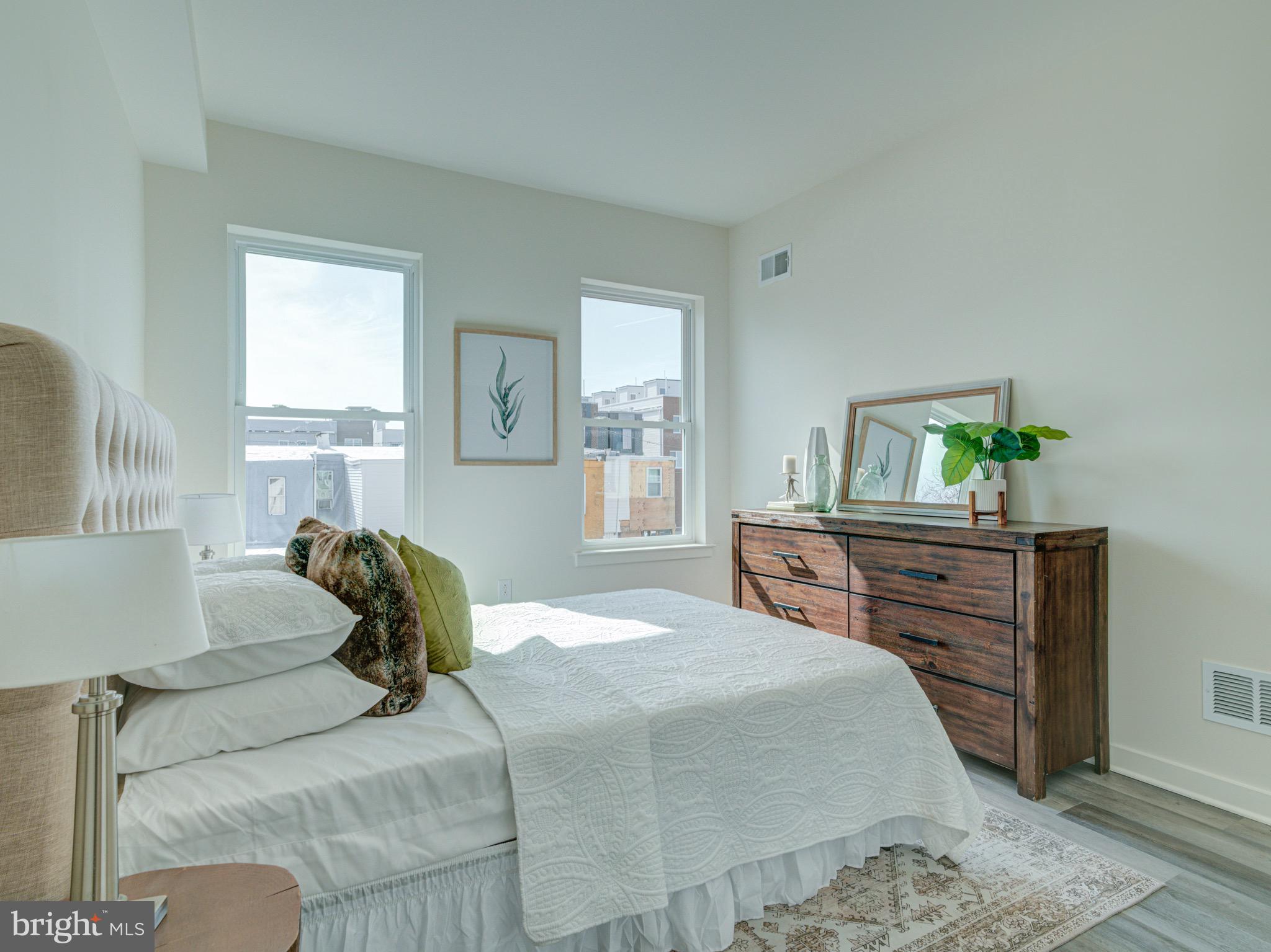 2066 E WILLIAM STREET