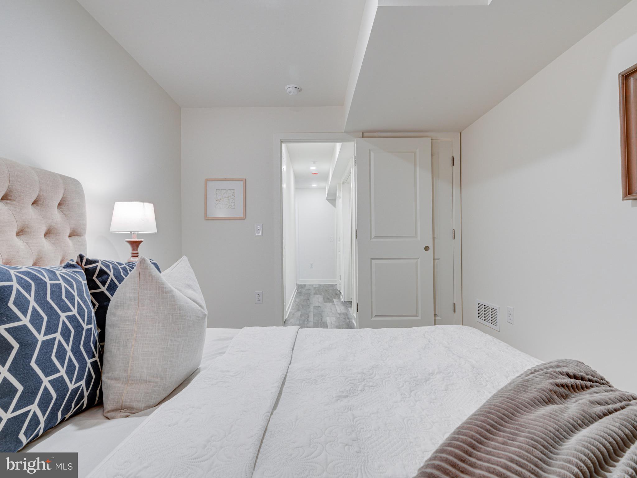 2066 E WILLIAM STREET