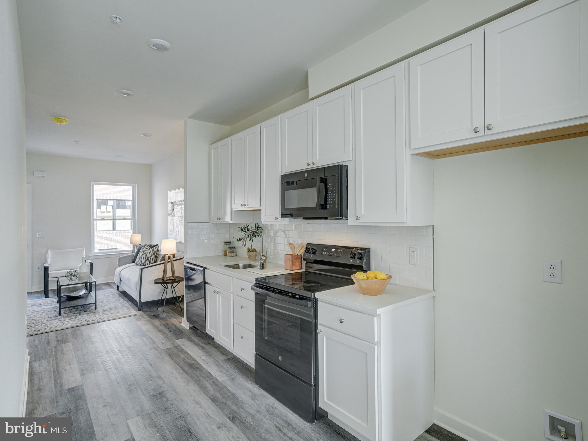 2066 E WILLIAM STREET