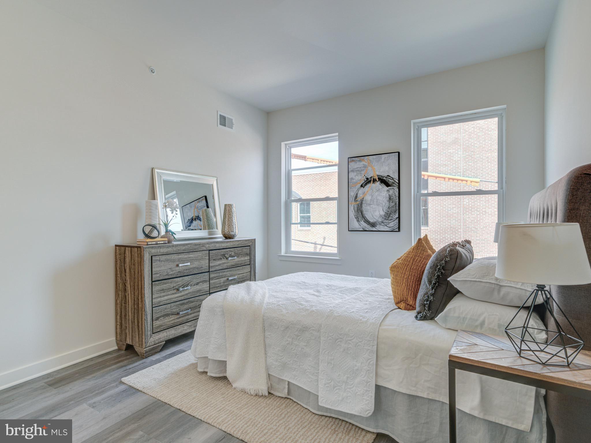 2066 E WILLIAM STREET