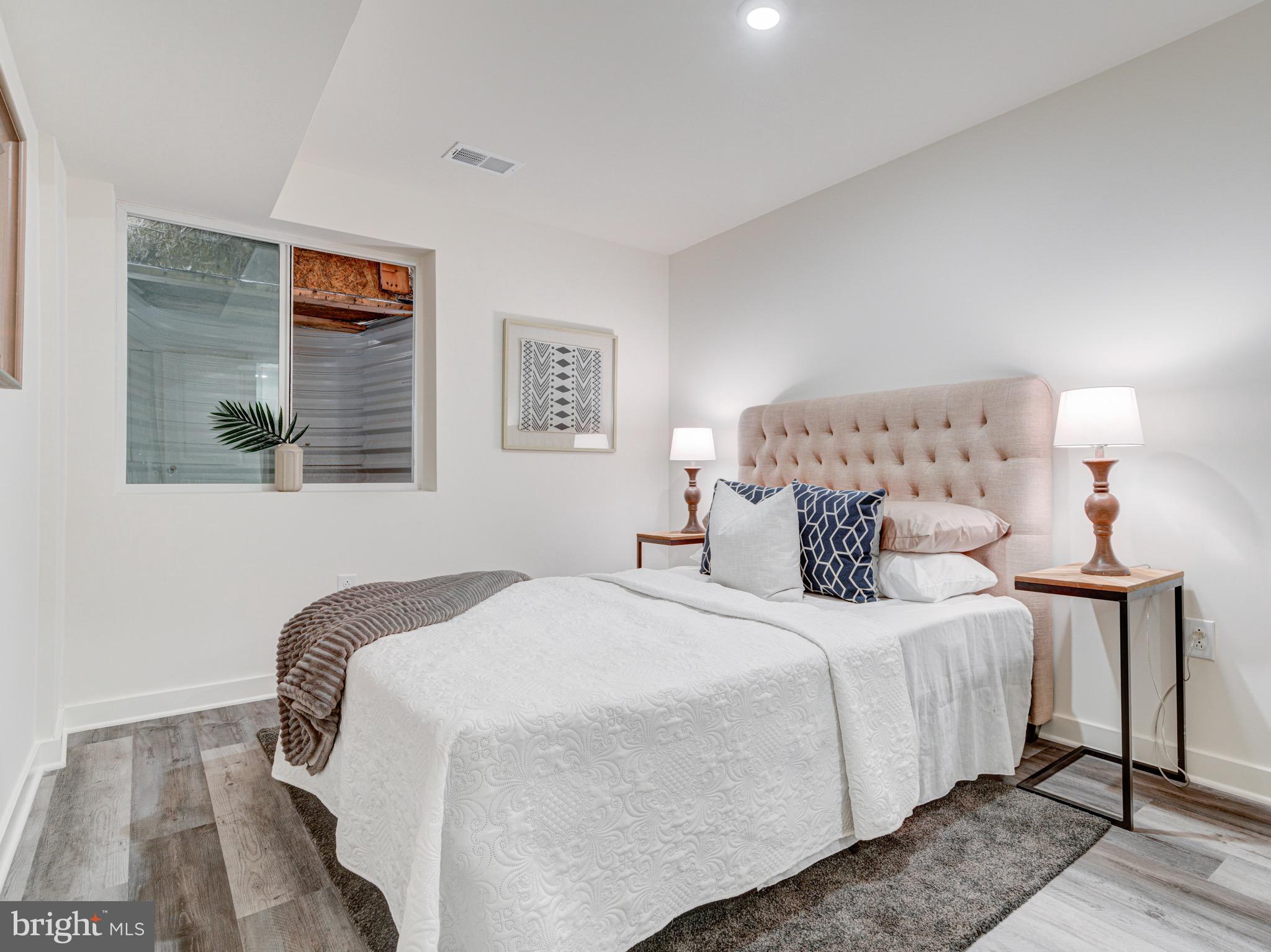 2066 E WILLIAM STREET