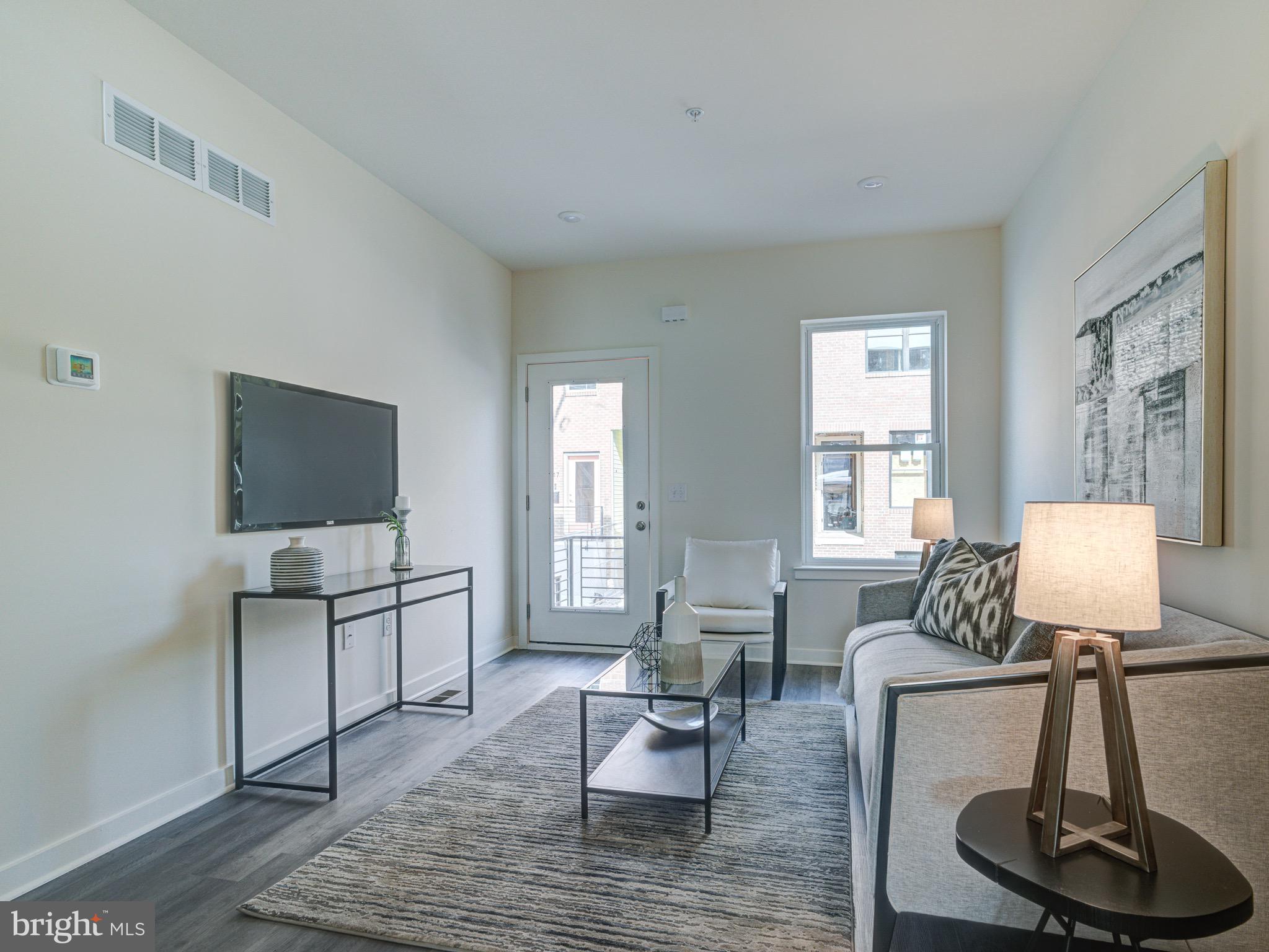 2066 E WILLIAM STREET